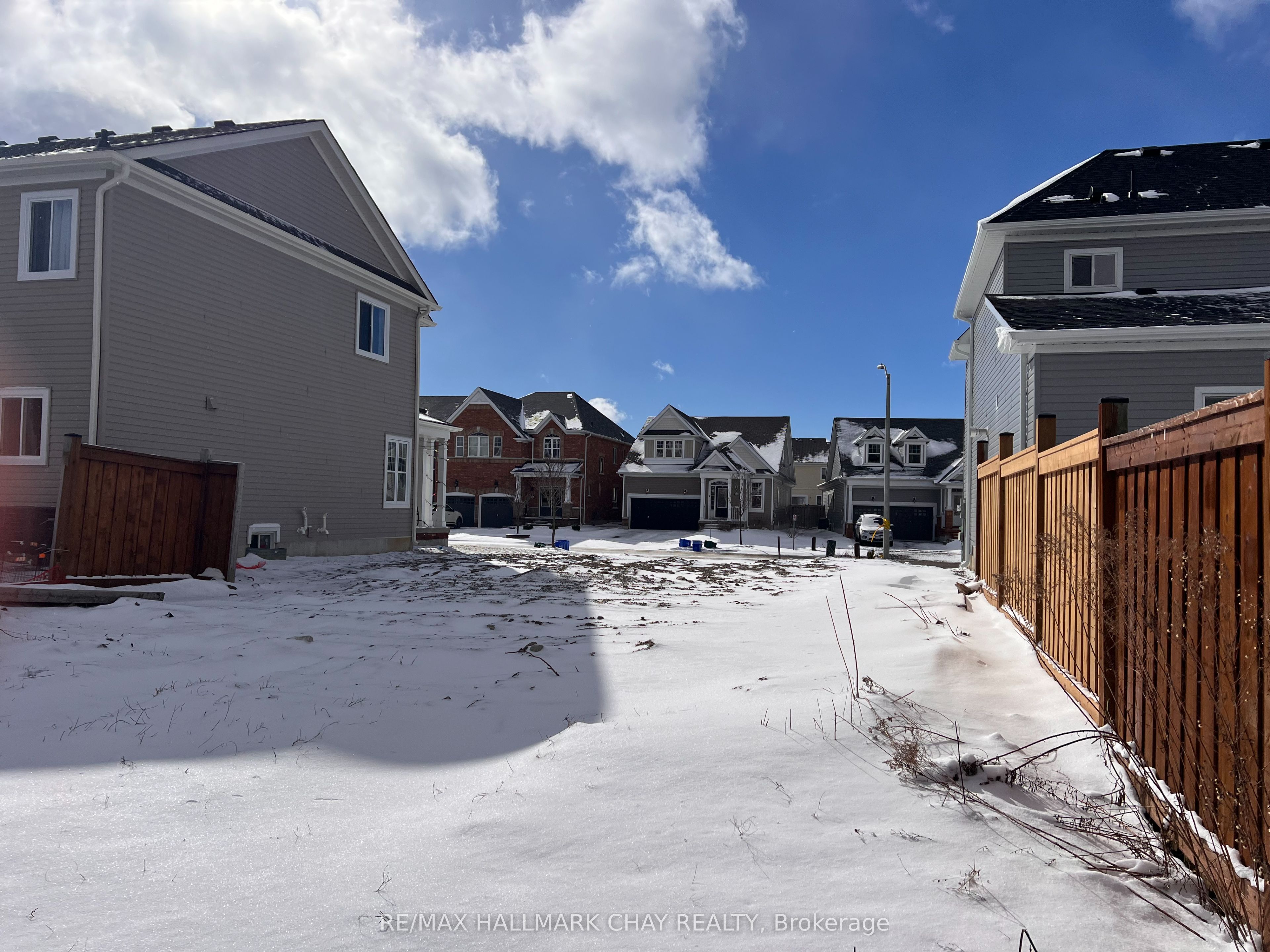 837 O'reilly Crescent Property Photo 6