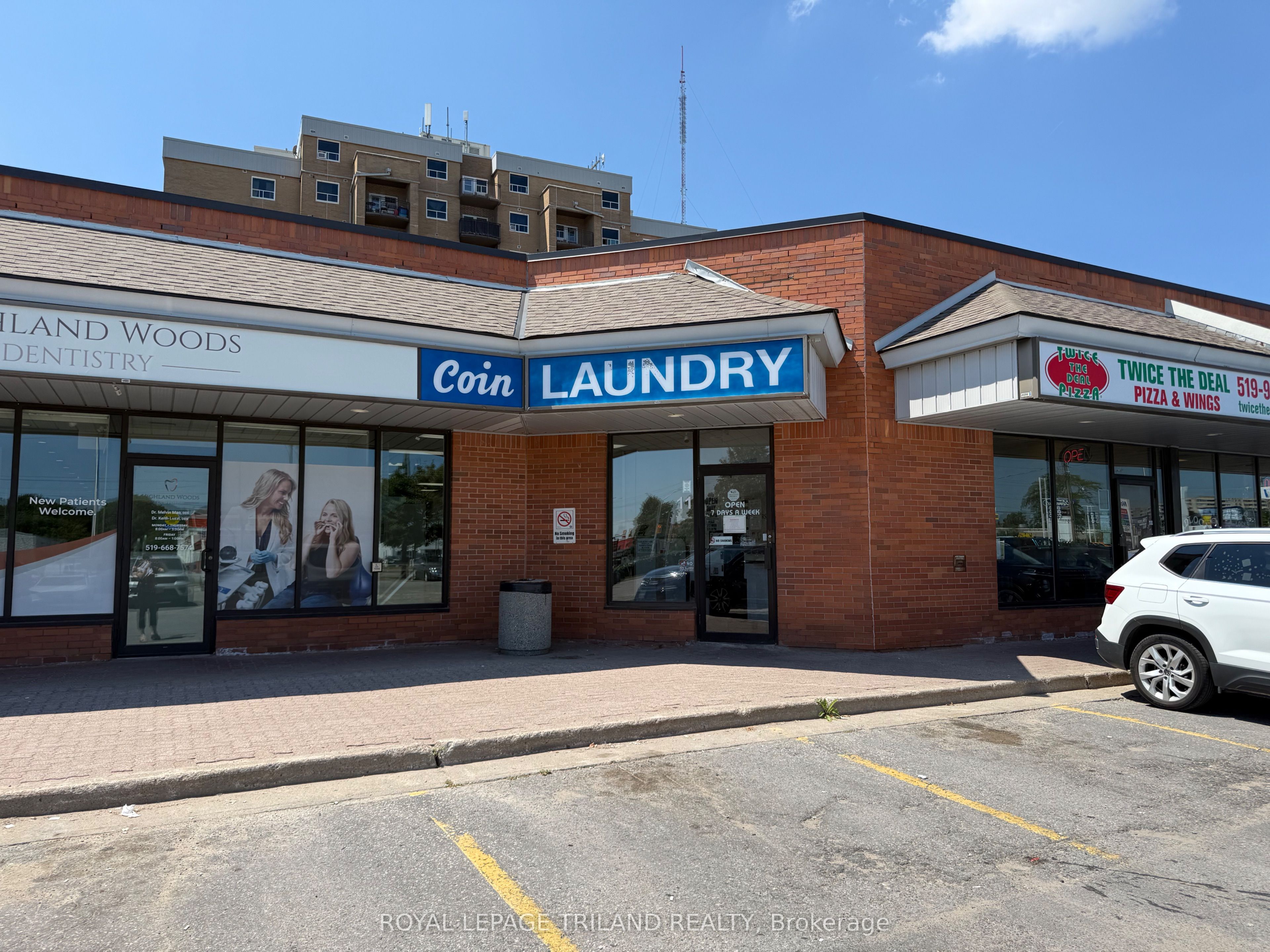 4-775 Southdale Road E Property Photo 14