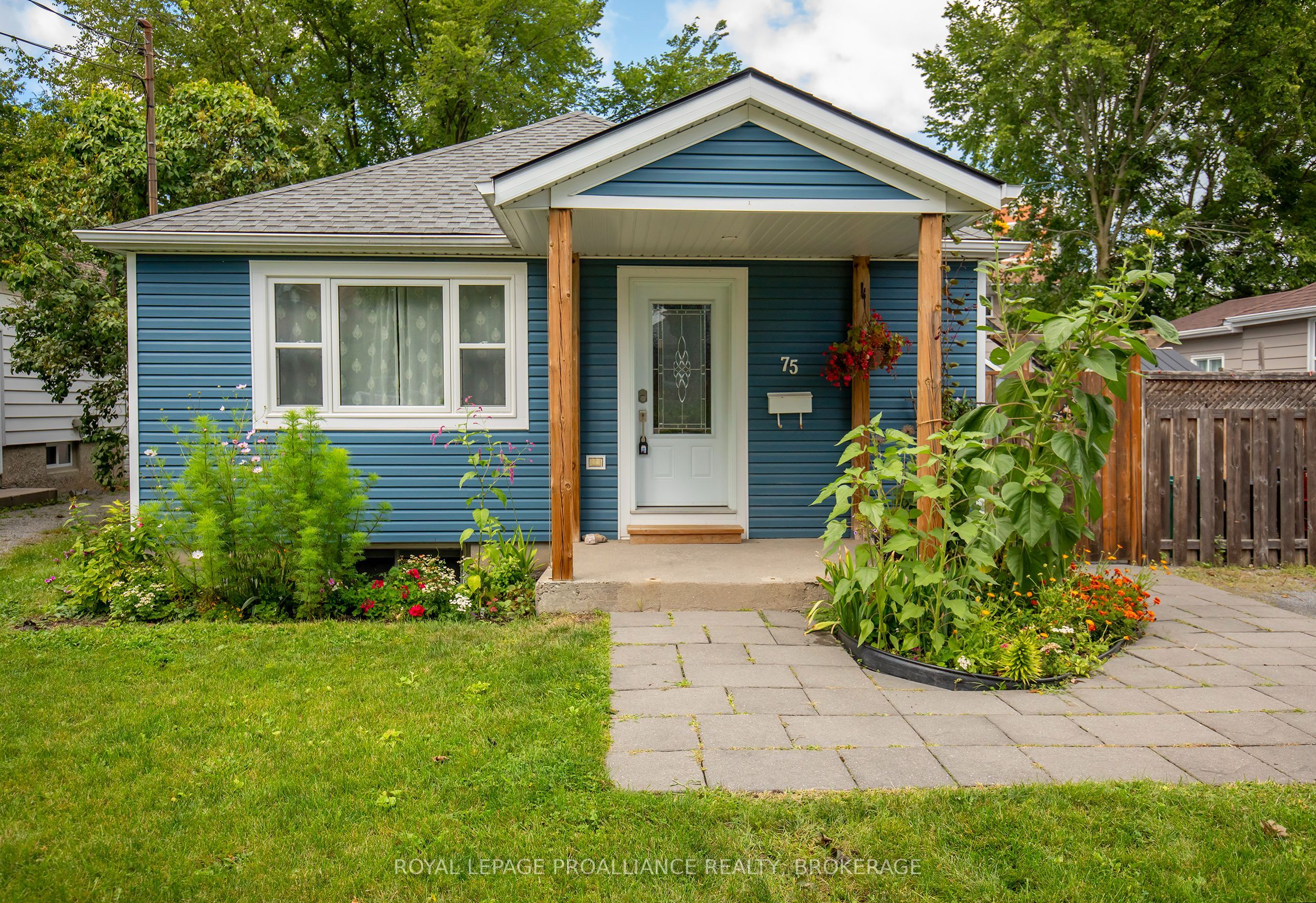 75 Scott Street Property Photo 1