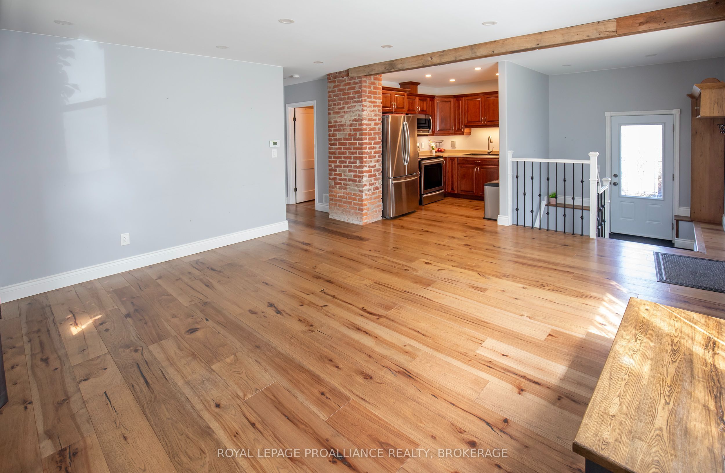 75 Scott Street Property Photo 4