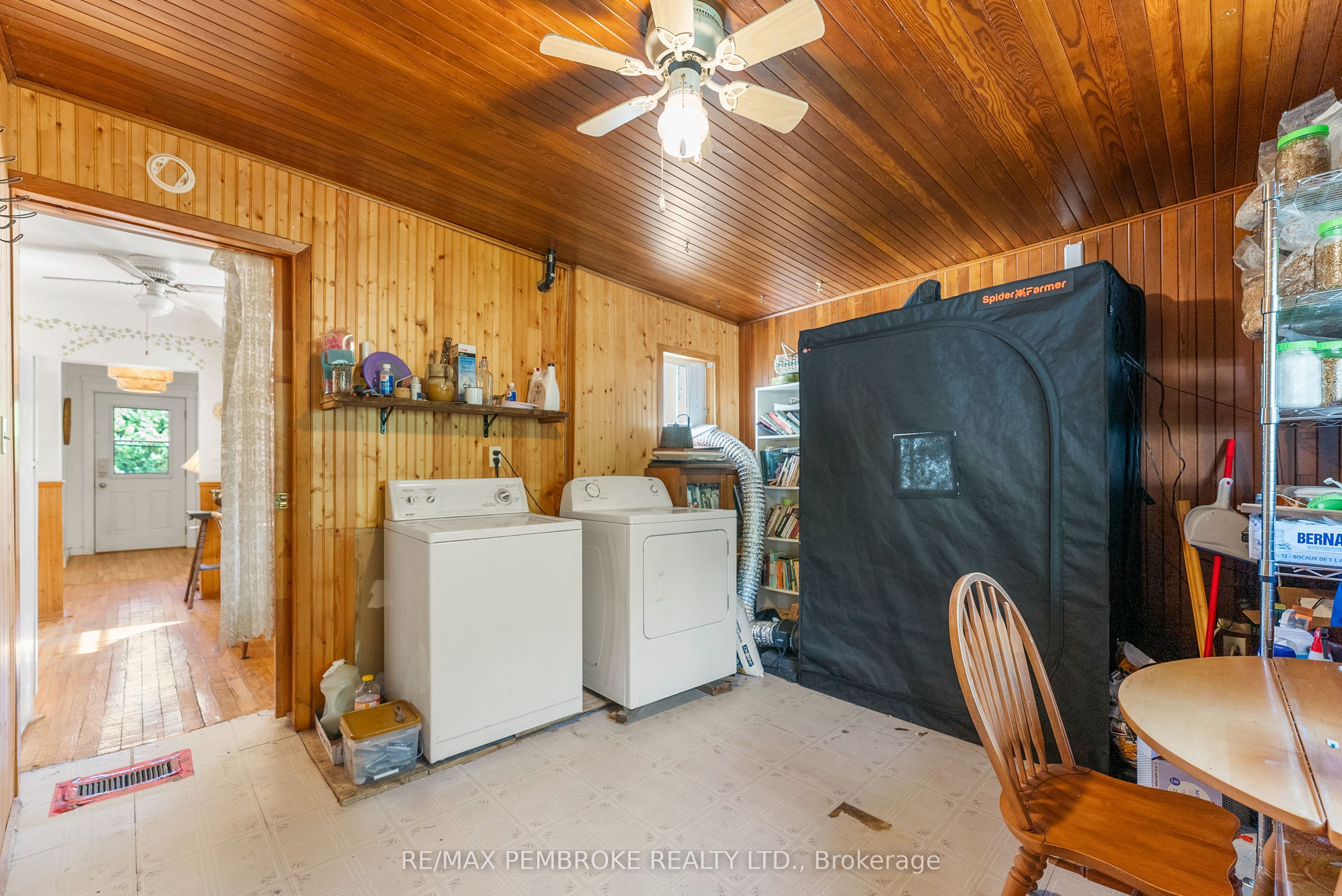570 Eganville Road Property Photo 22