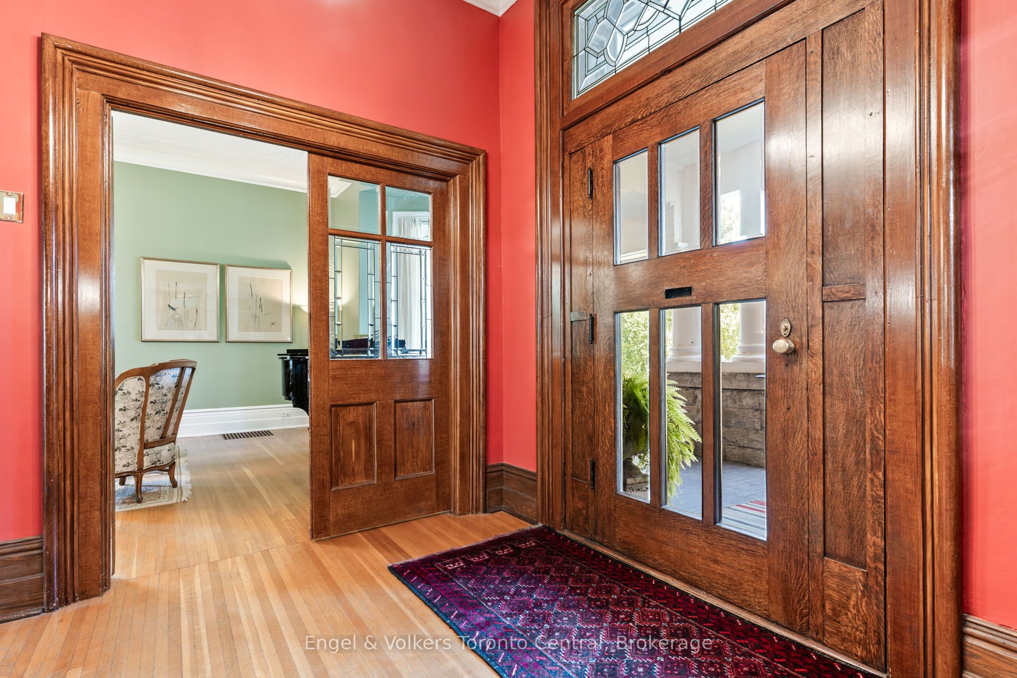 1050 4th Avenue W Property Photo 9