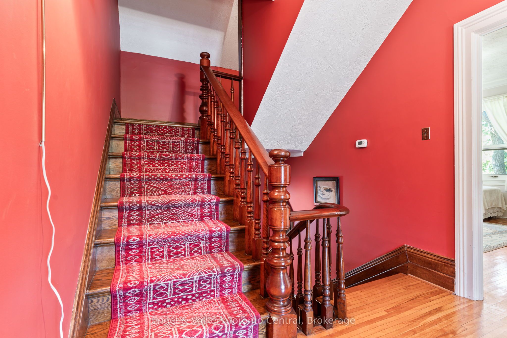 1050 4th Avenue W Property Photo 38