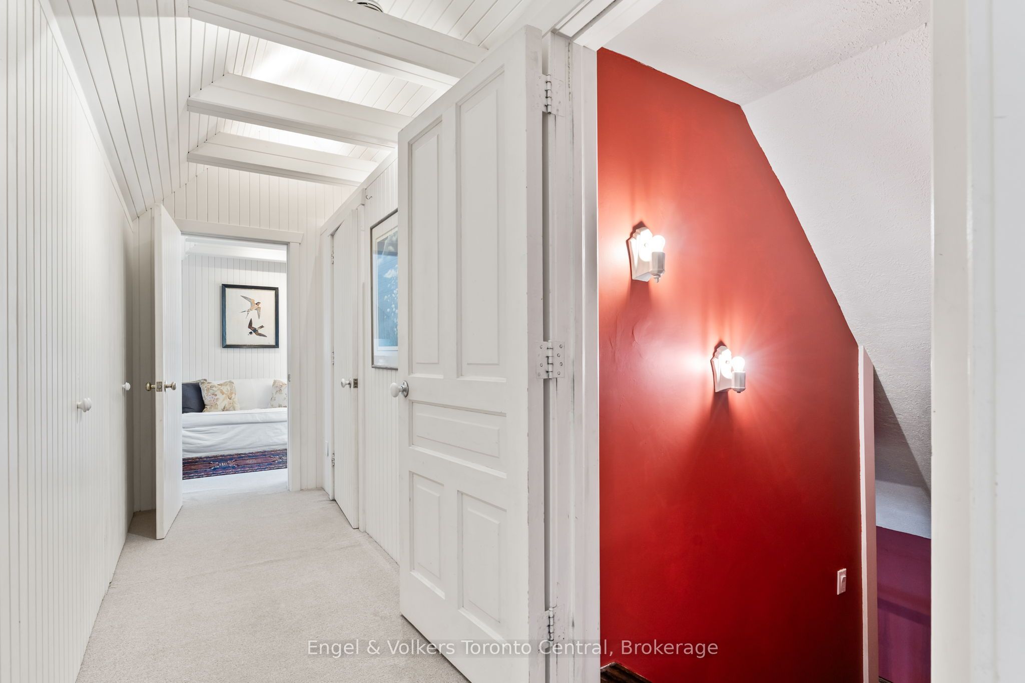 1050 4th Avenue W Property Photo 39