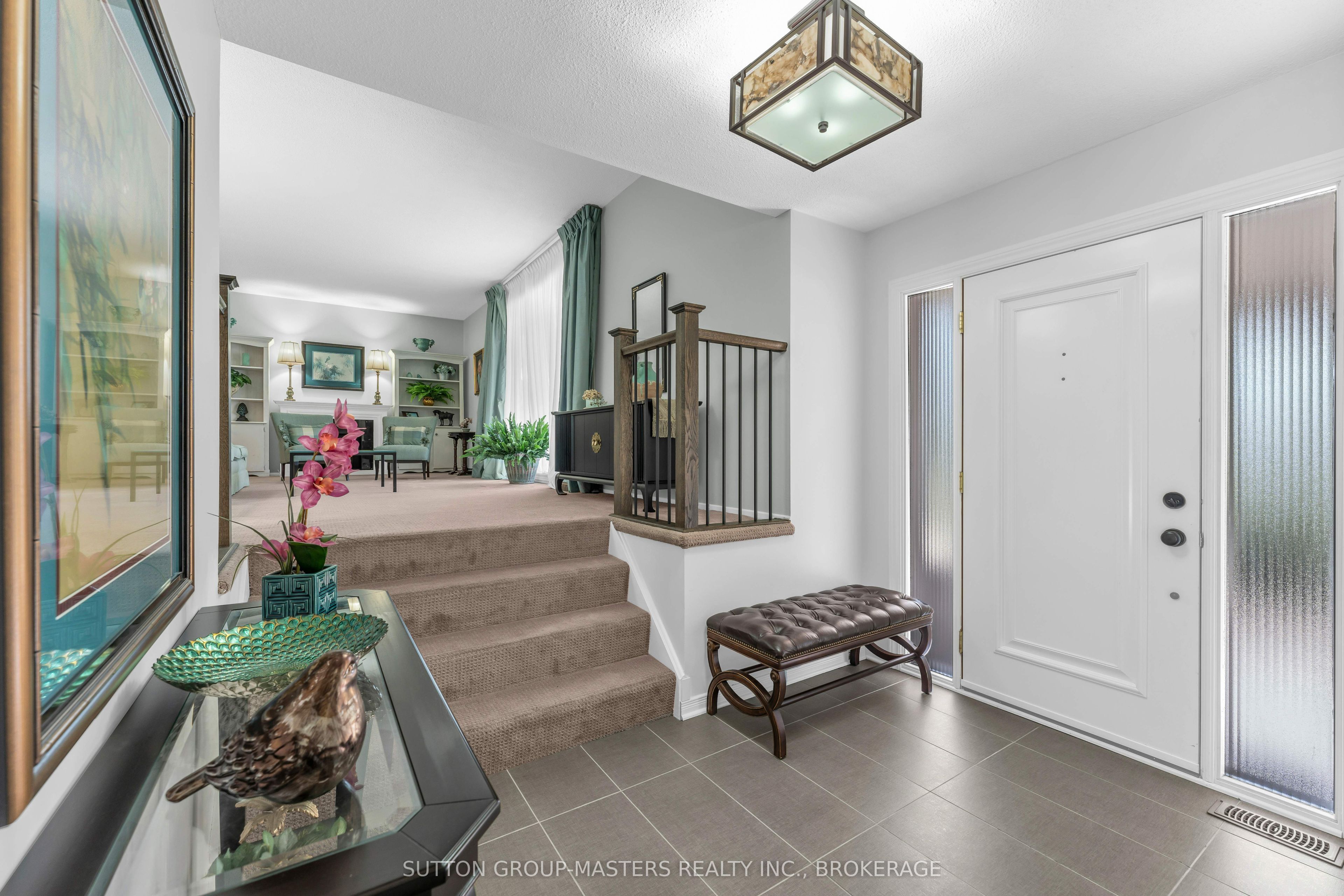 883 Ludgate Crescent Property Photo 6