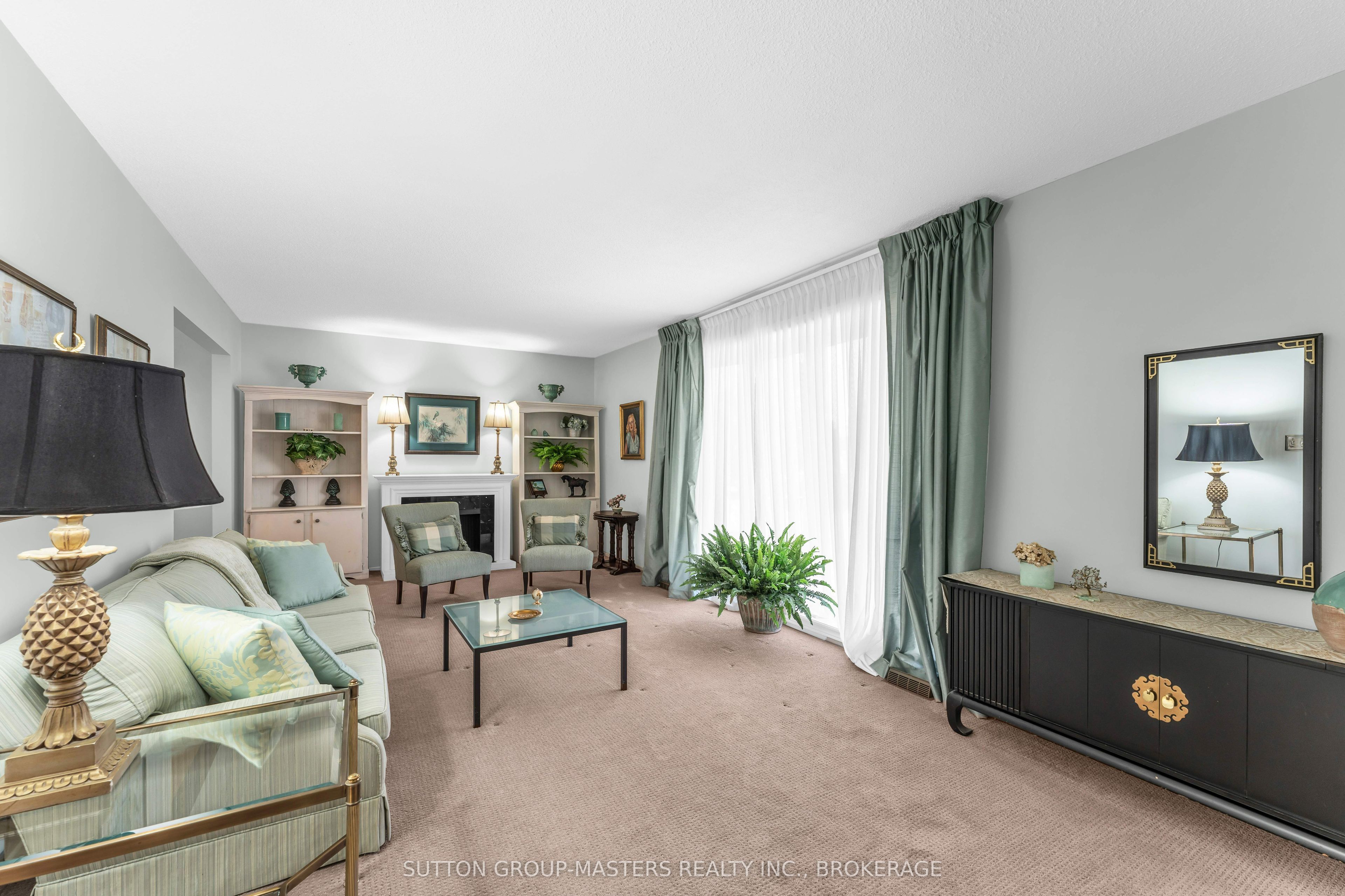 883 Ludgate Crescent Property Photo 9