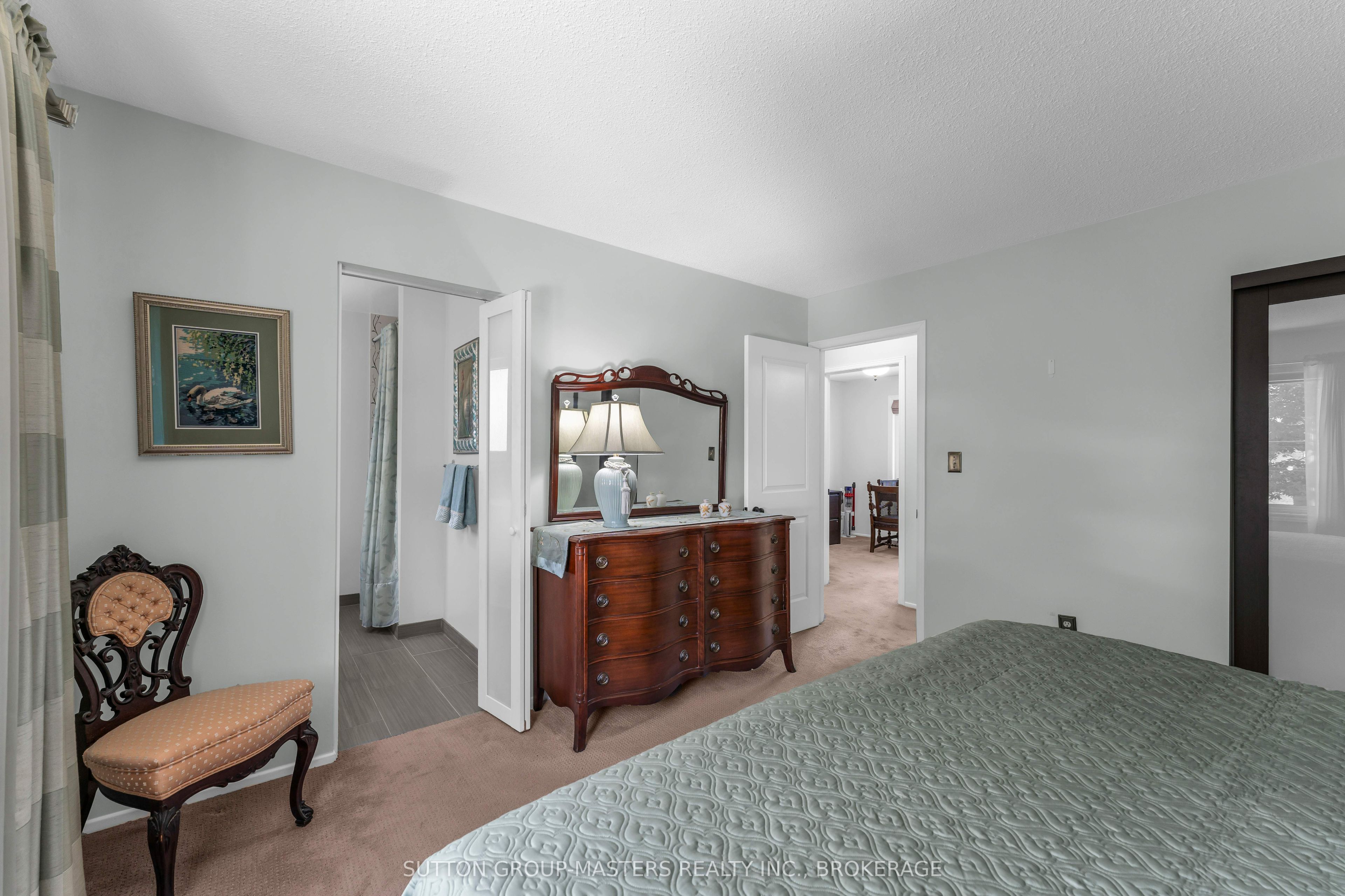 883 Ludgate Crescent Property Photo 23