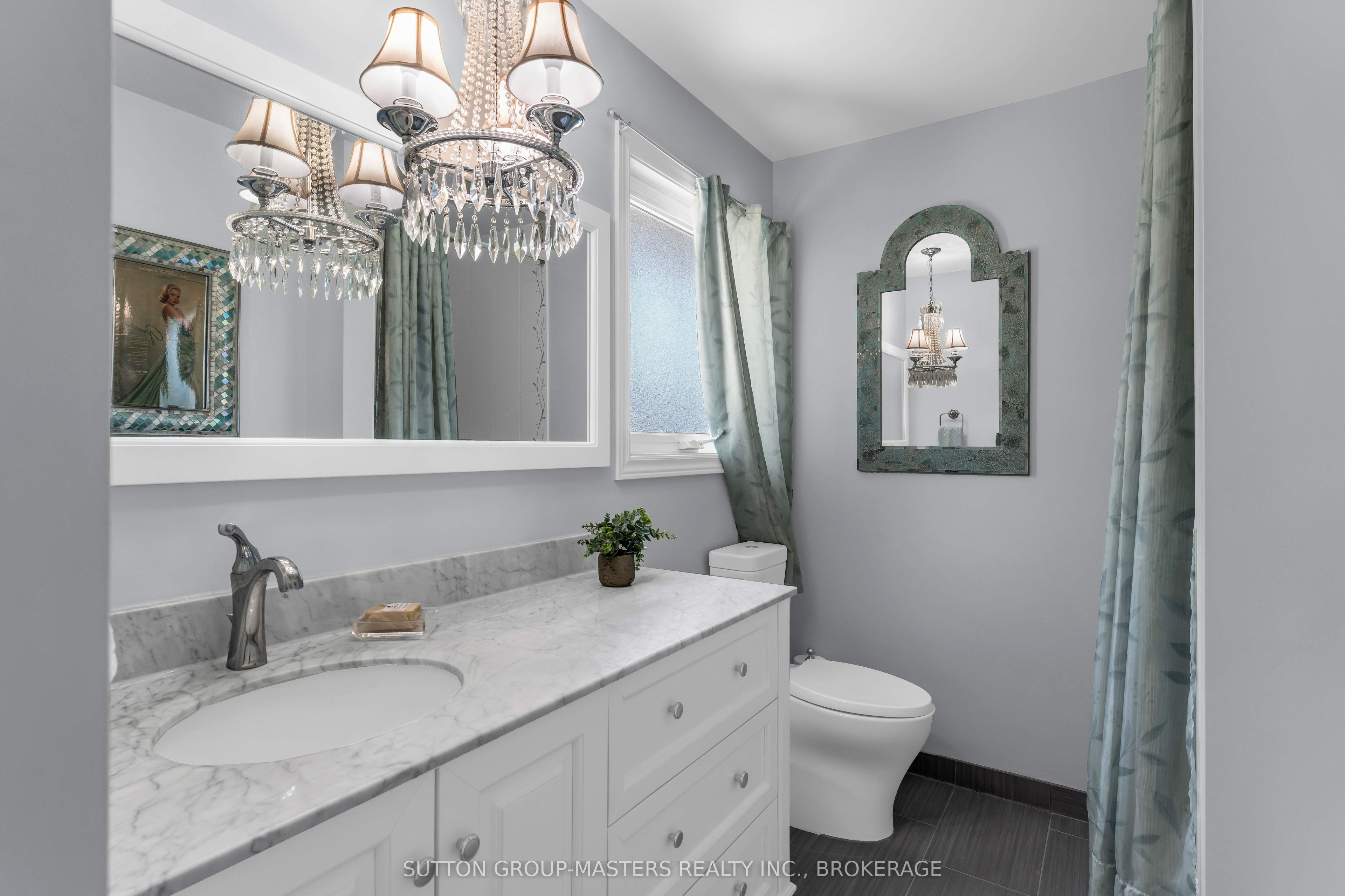 883 Ludgate Crescent Property Photo 24