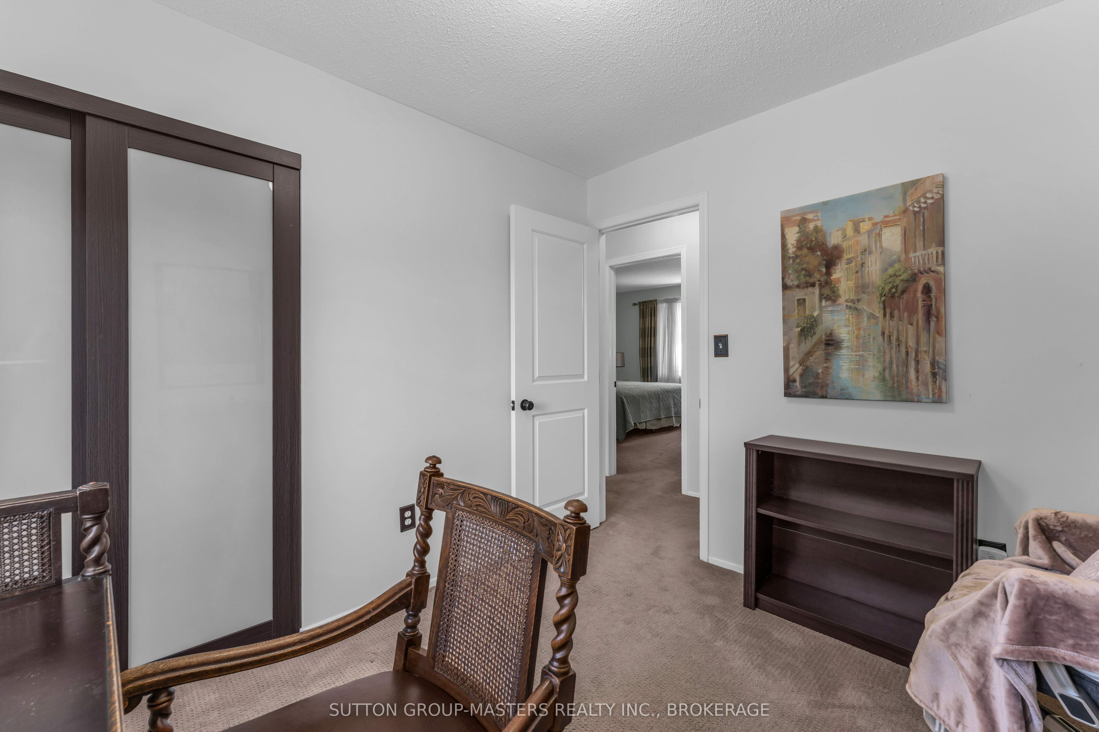 883 Ludgate Crescent Property Photo 29