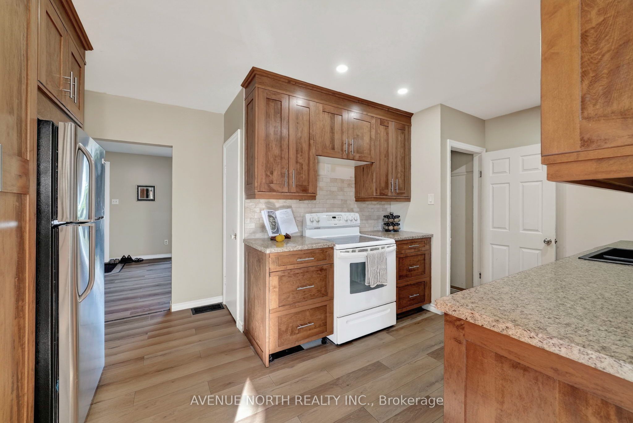 514 Rivier Place Property Photo 7