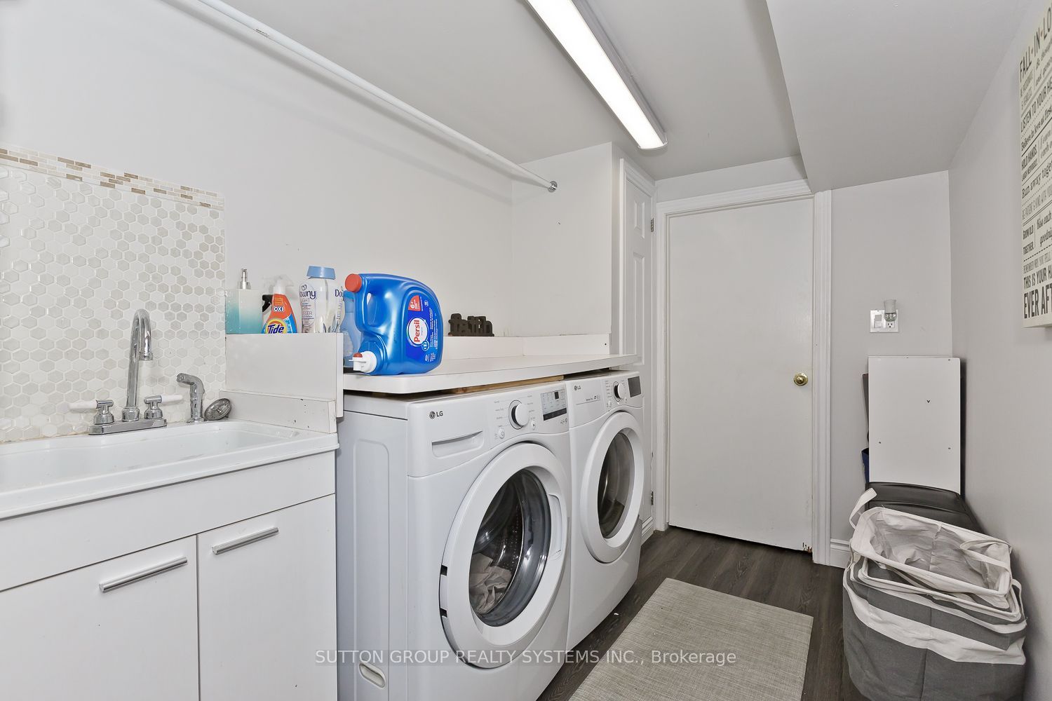 55 Richelieu Drive Property Photo 28