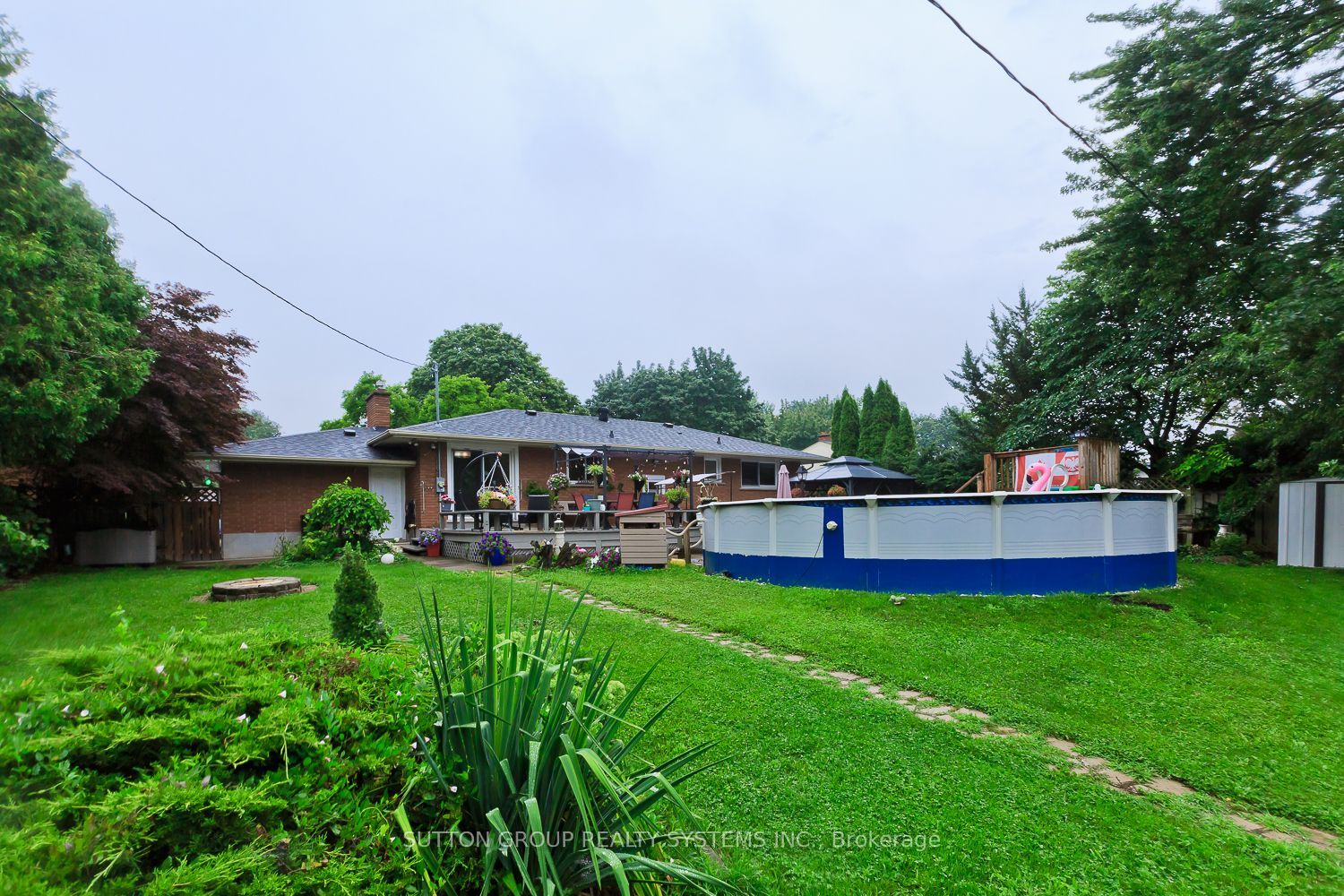 55 Richelieu Drive Property Photo 34