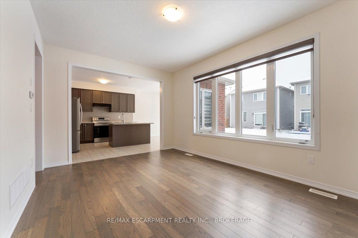 13 Steven Drive Property Photo 10