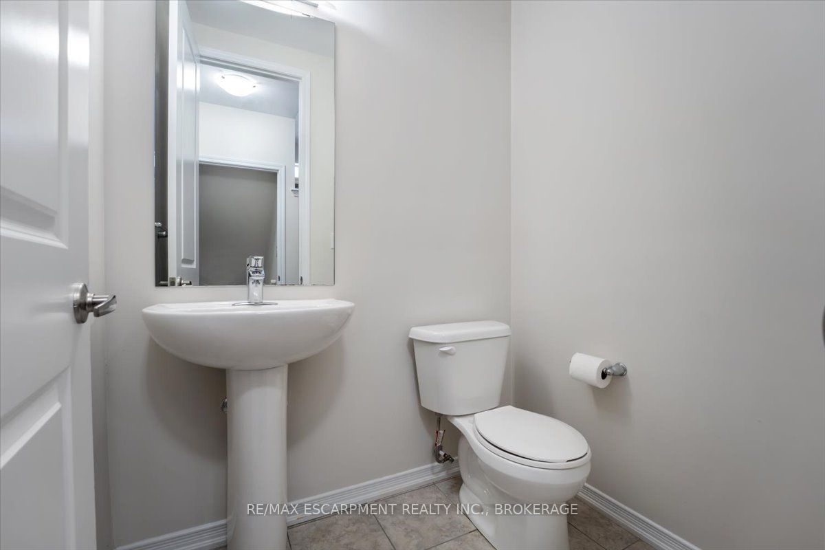 13 Steven Drive Property Photo 18