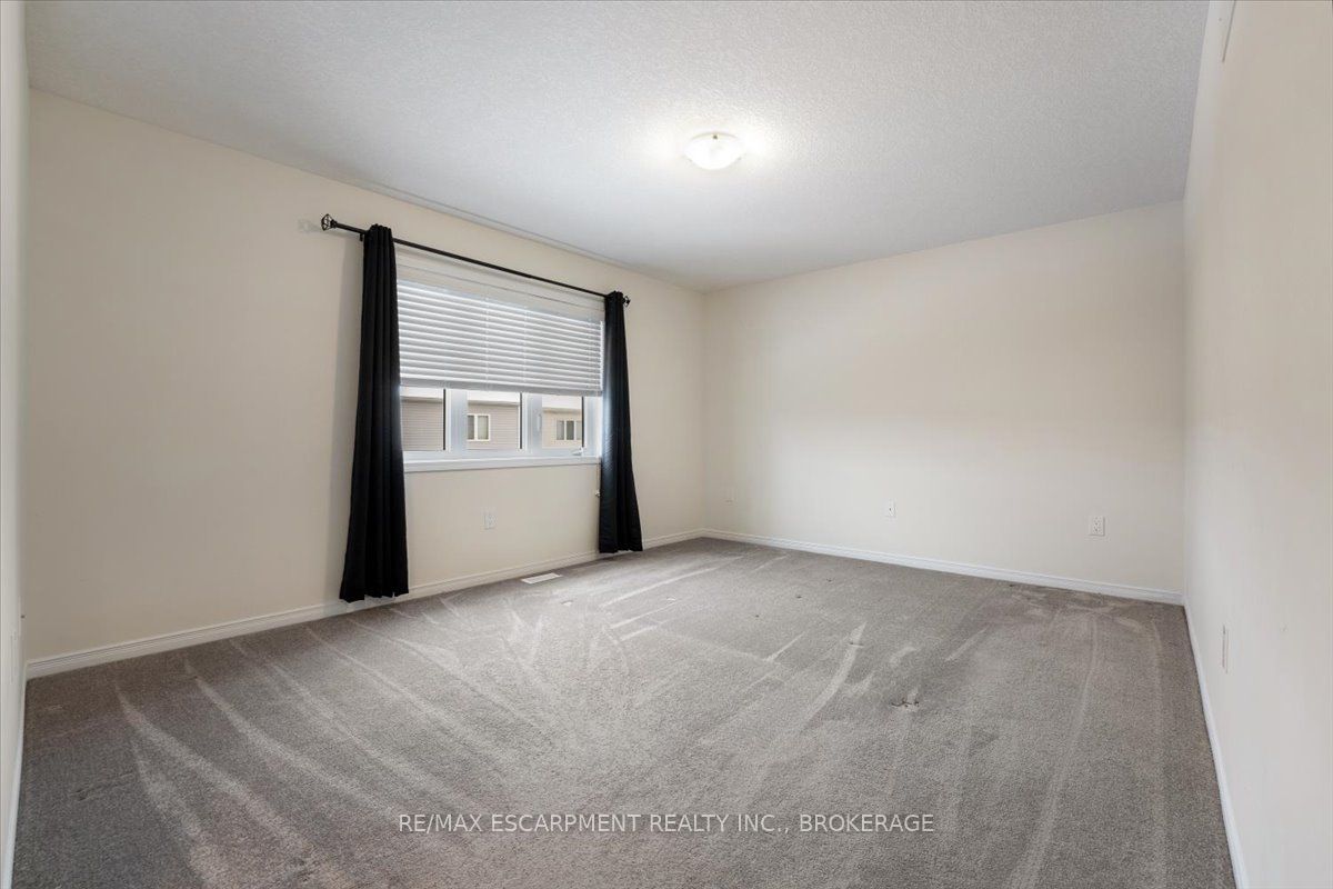 13 Steven Drive Property Photo 27