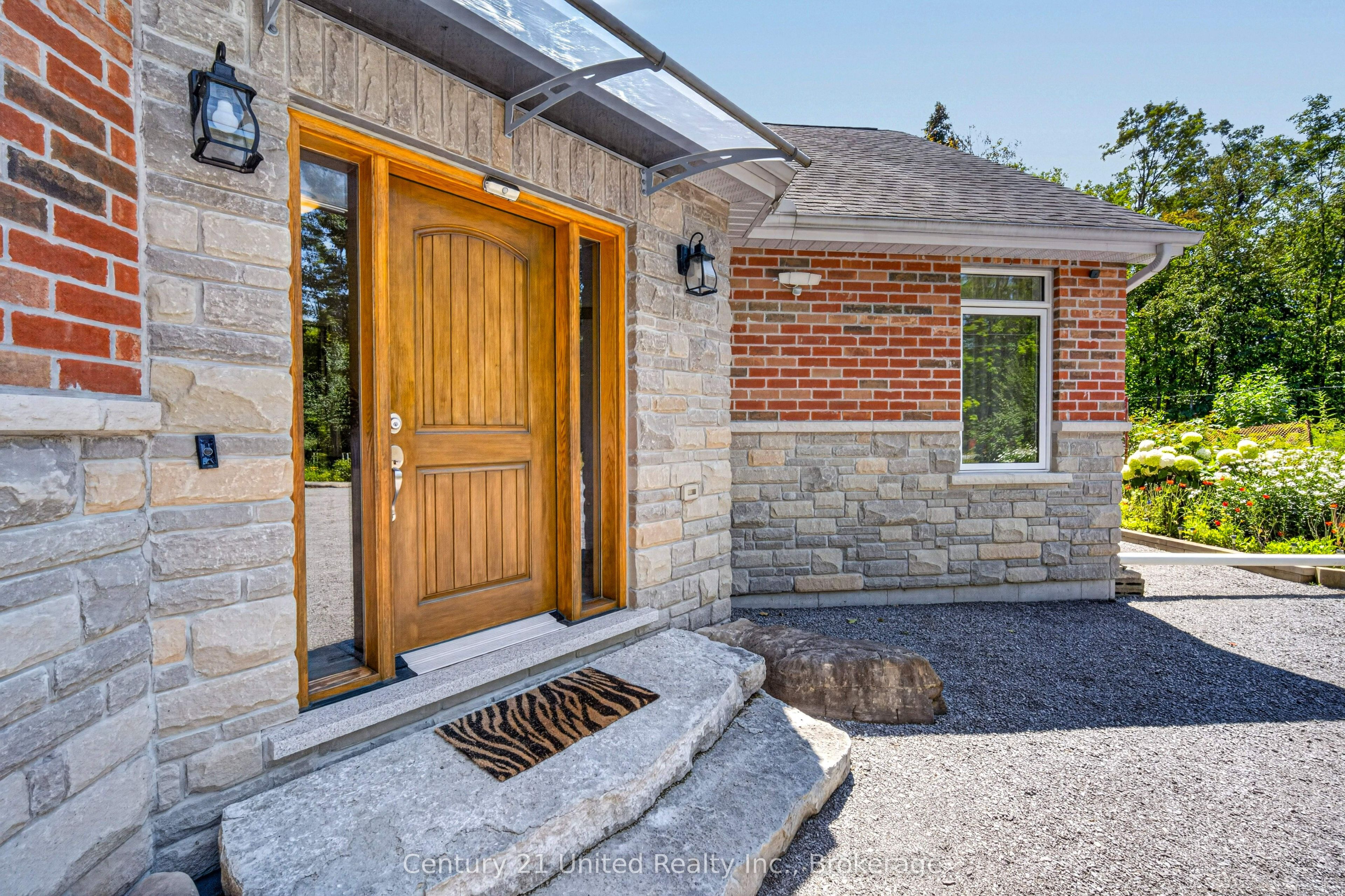 15 Library Road Property Photo 3