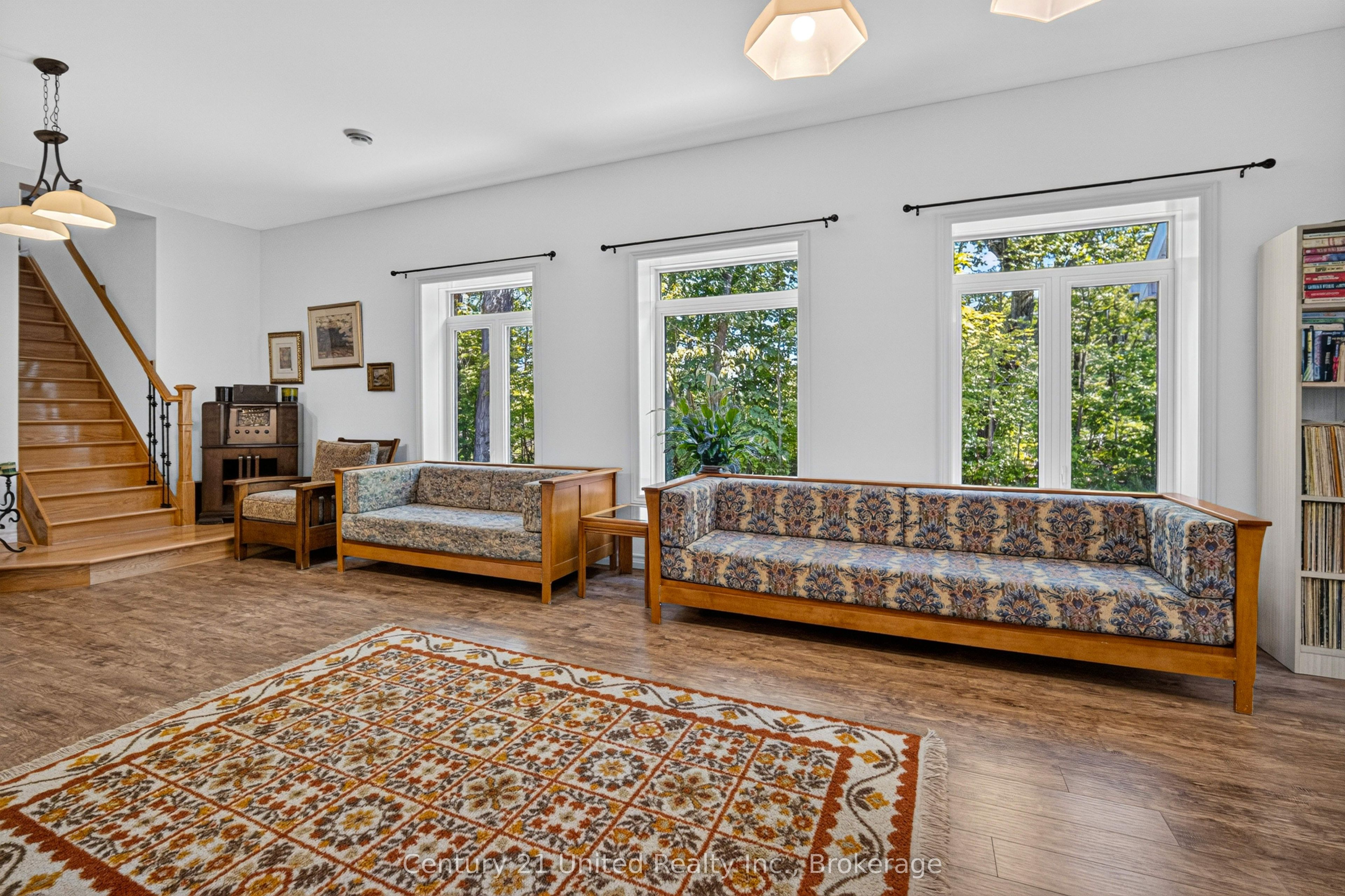 15 Library Road Property Photo 9