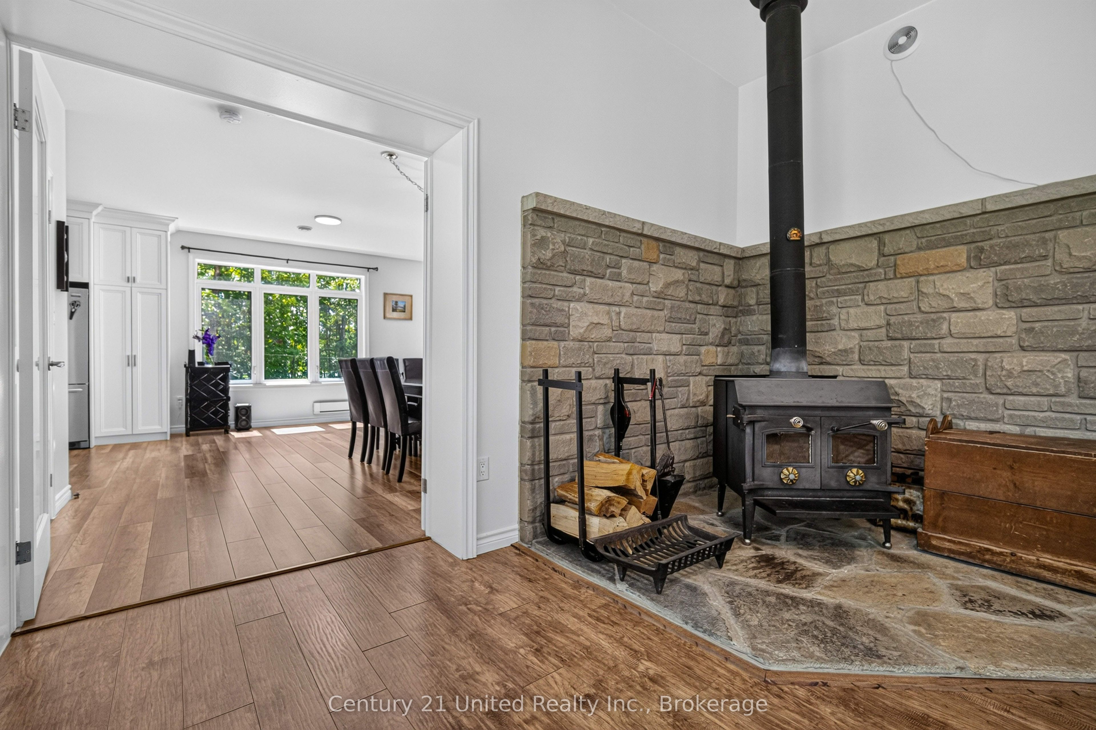 15 Library Road Property Photo 10