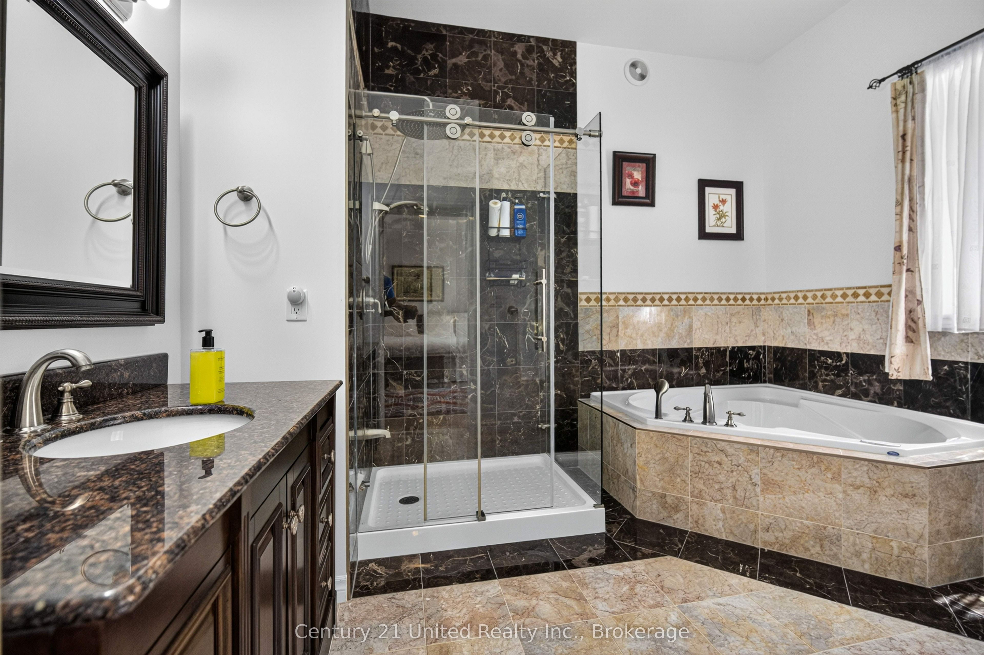 15 Library Road Property Photo 19