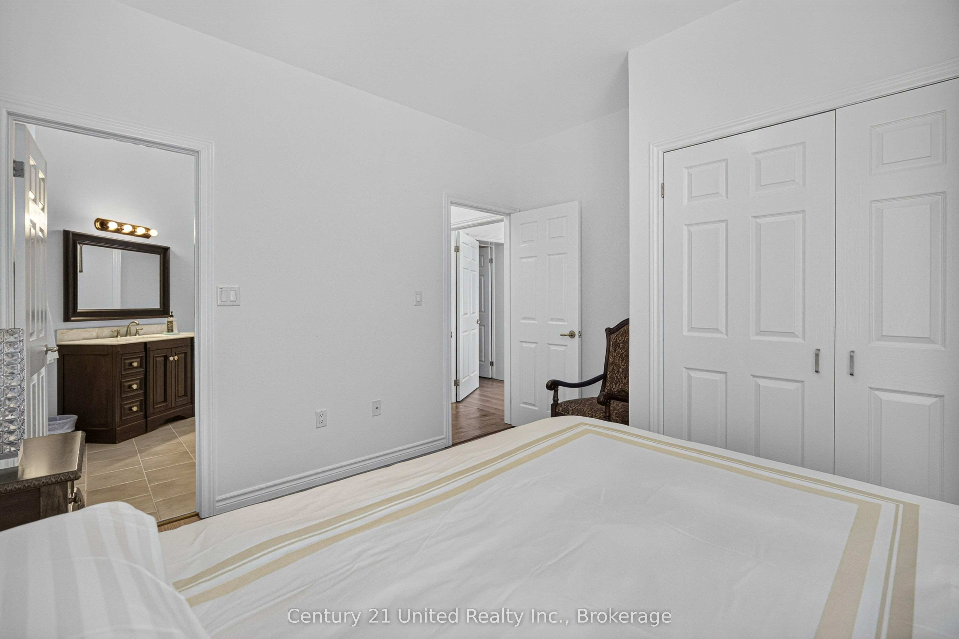 15 Library Road Property Photo 22