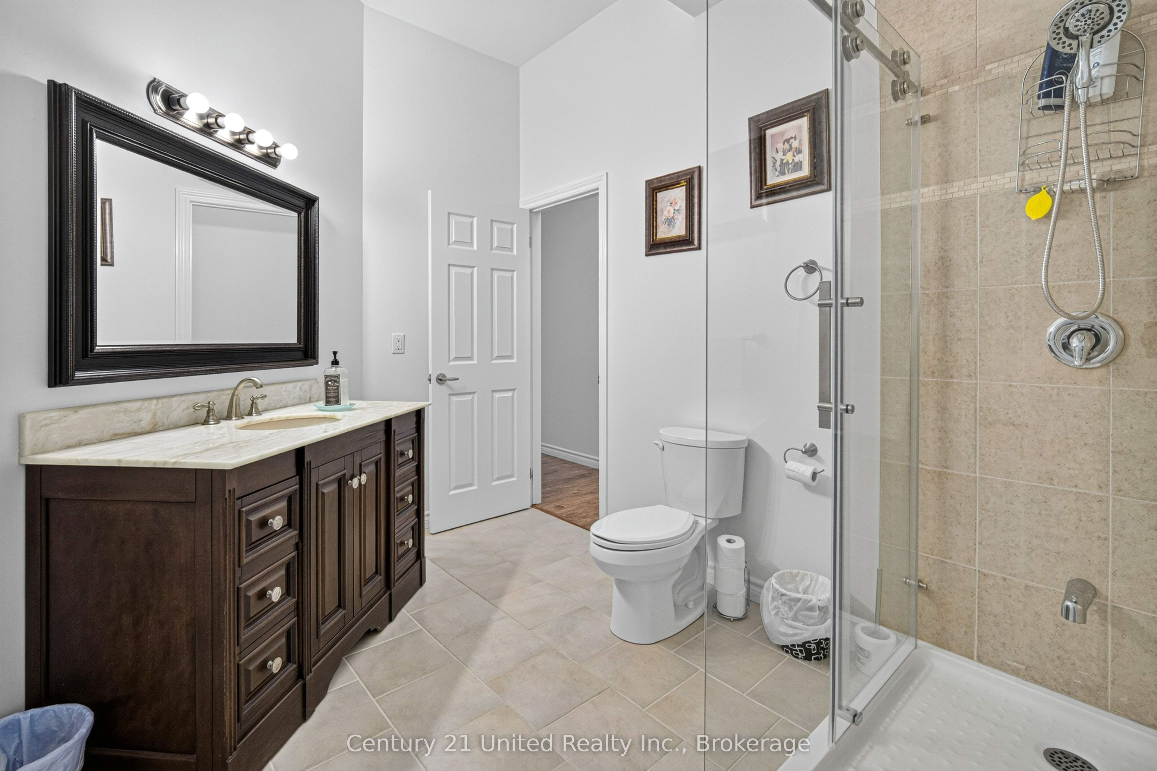15 Library Road Property Photo 23