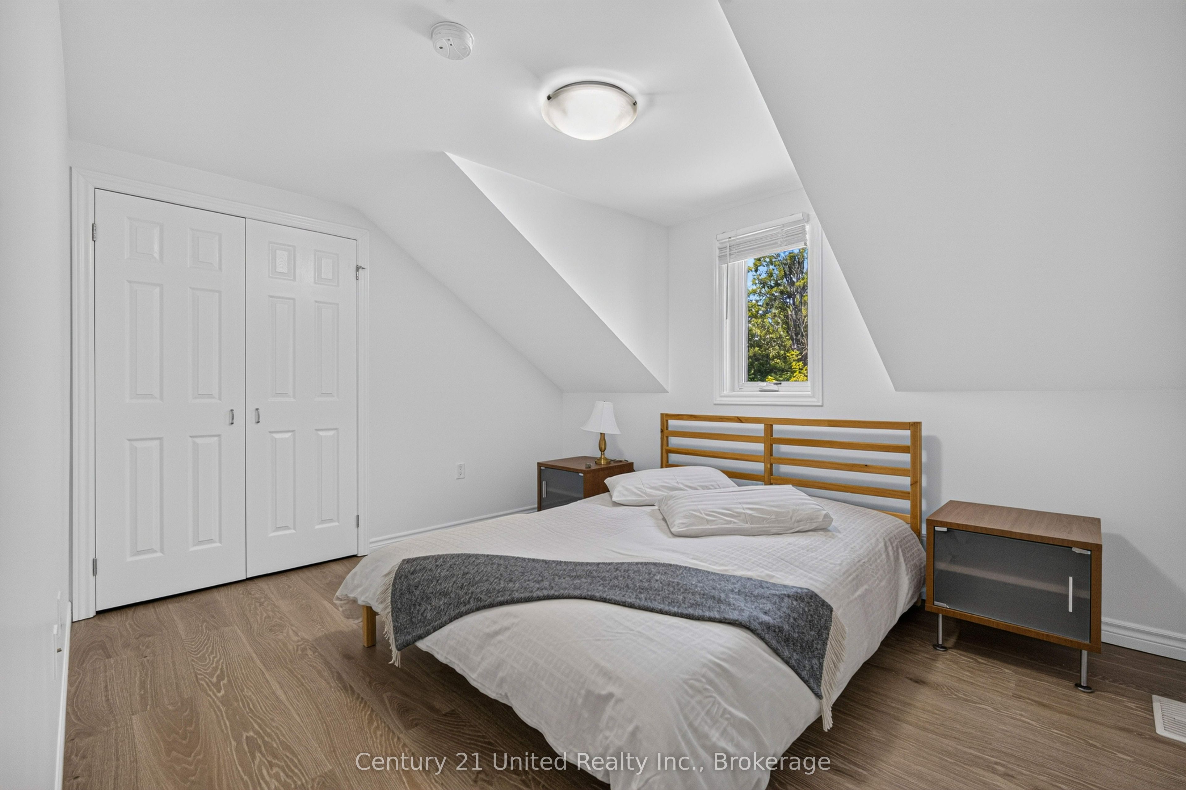 15 Library Road Property Photo 30