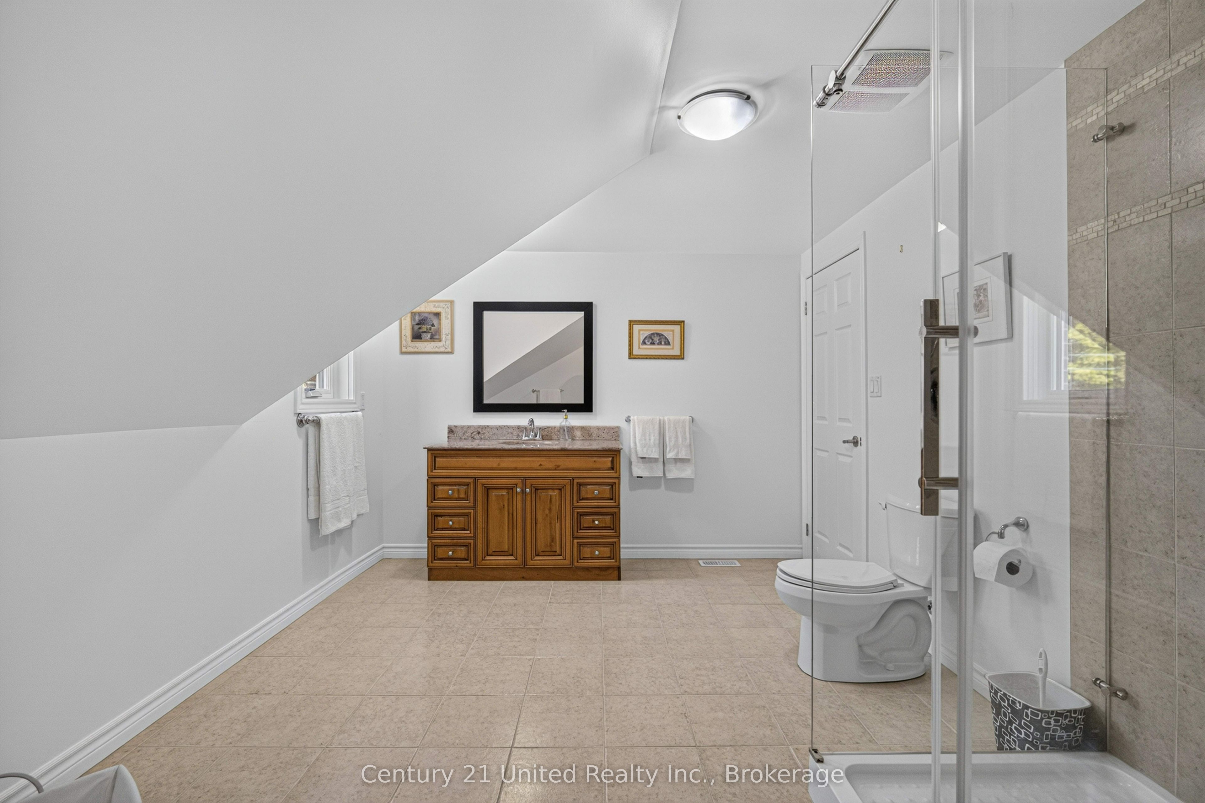 15 Library Road Property Photo 34