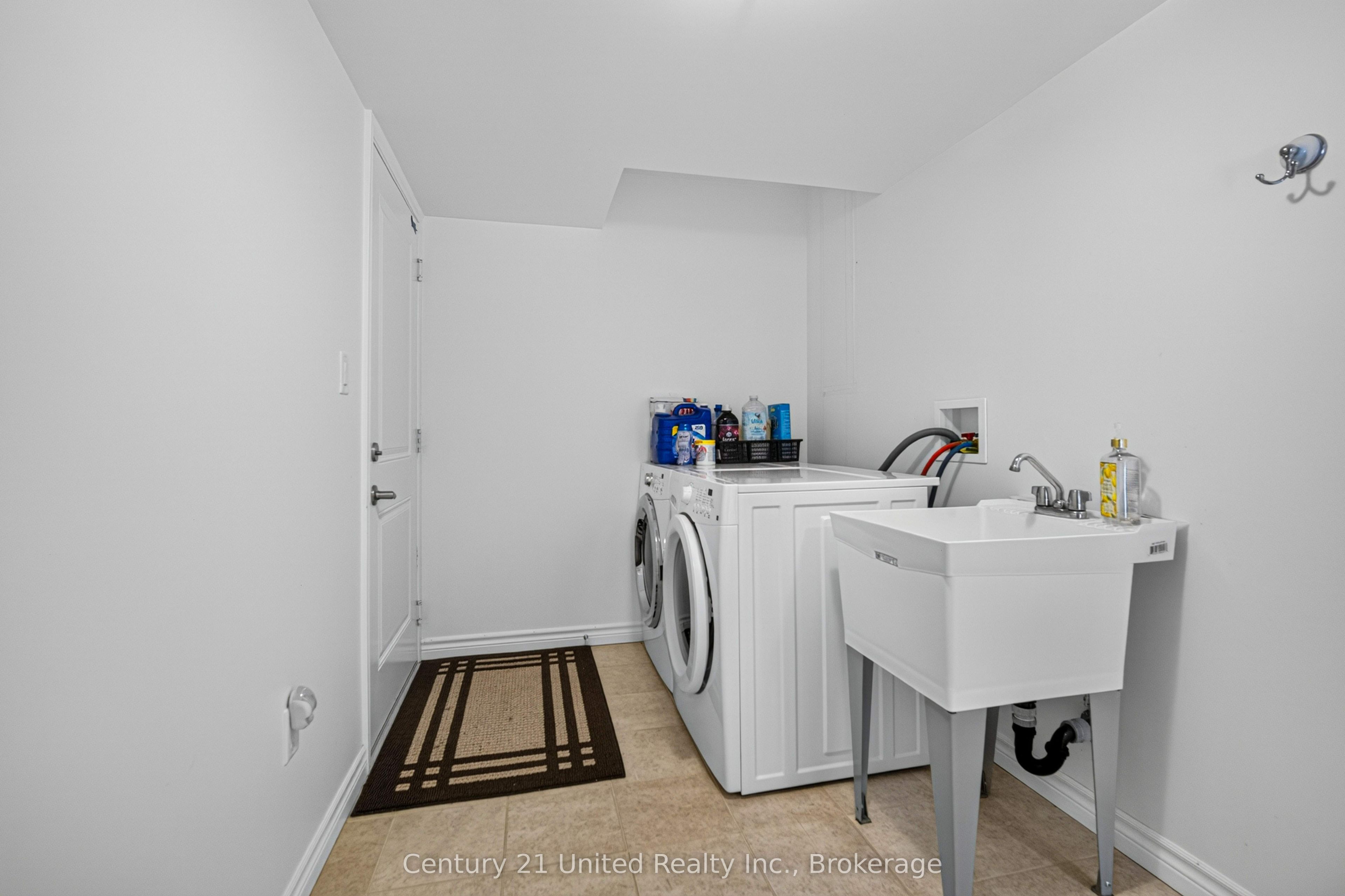 15 Library Road Property Photo 35