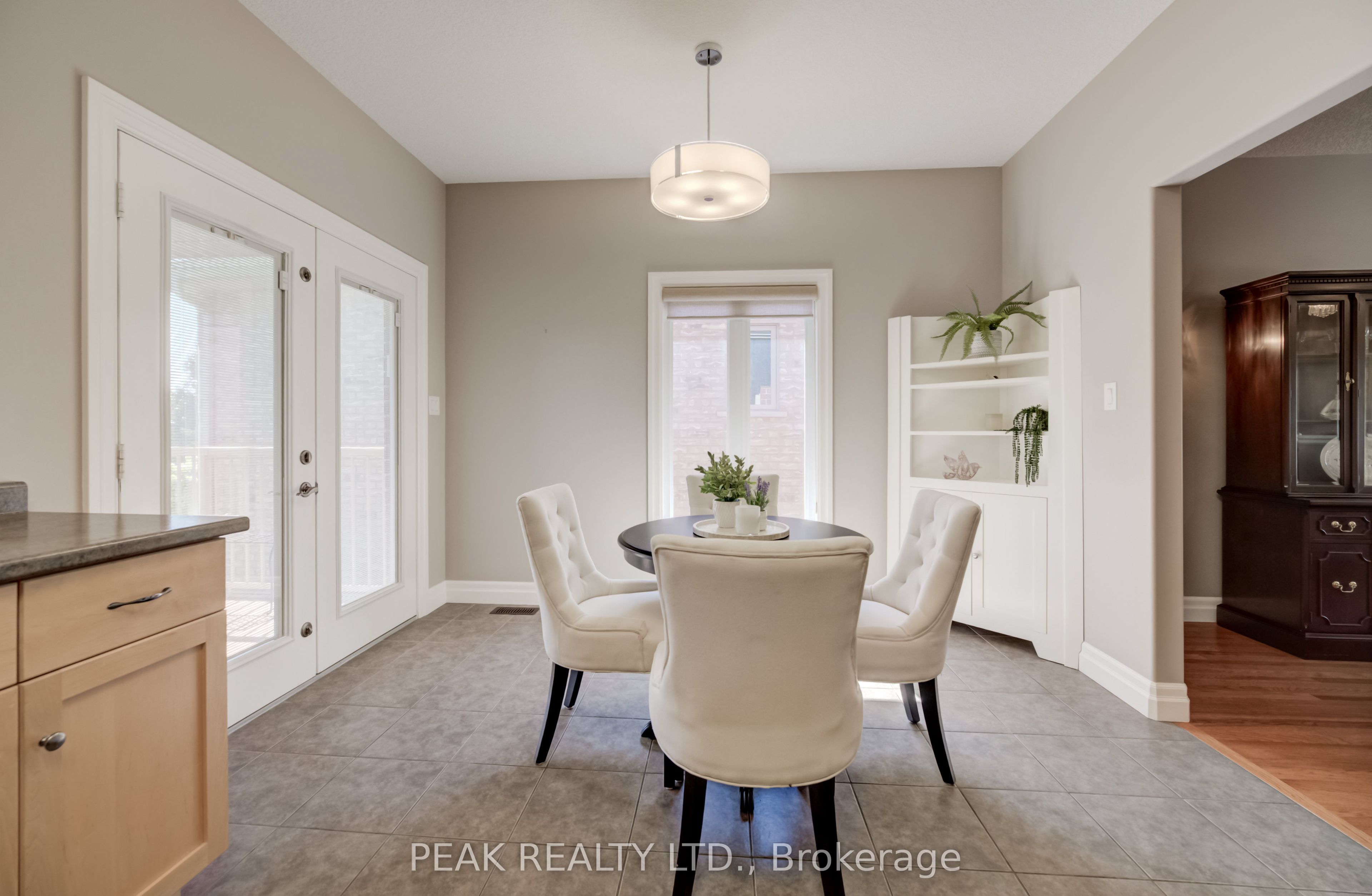 24 Thimbleberry Crossing Property Photo 14