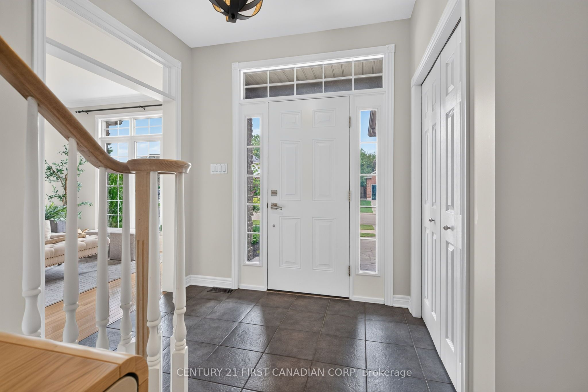 1027 Manchester Road Property Photo 4