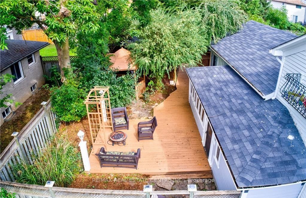 134 Kitchener Road Property Photo 3