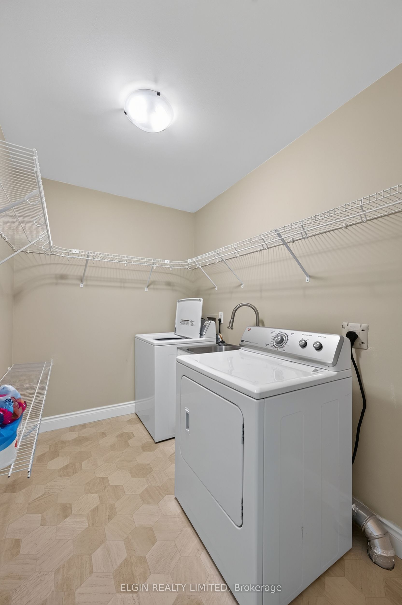 108 Manor Road Property Photo 21