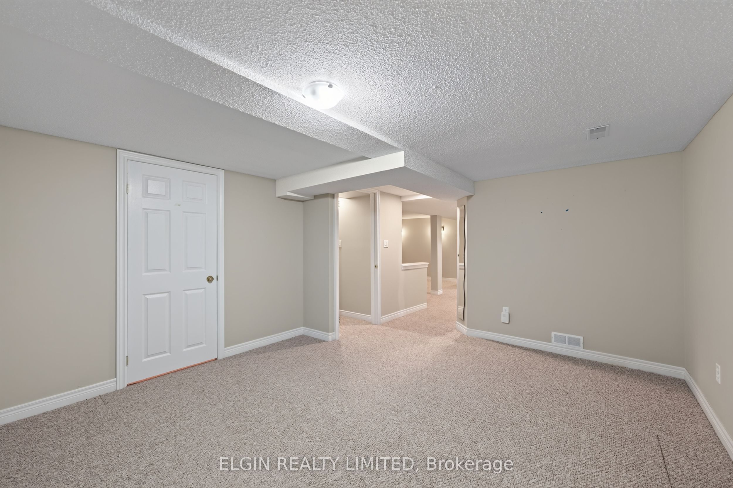 108 Manor Road Property Photo 23