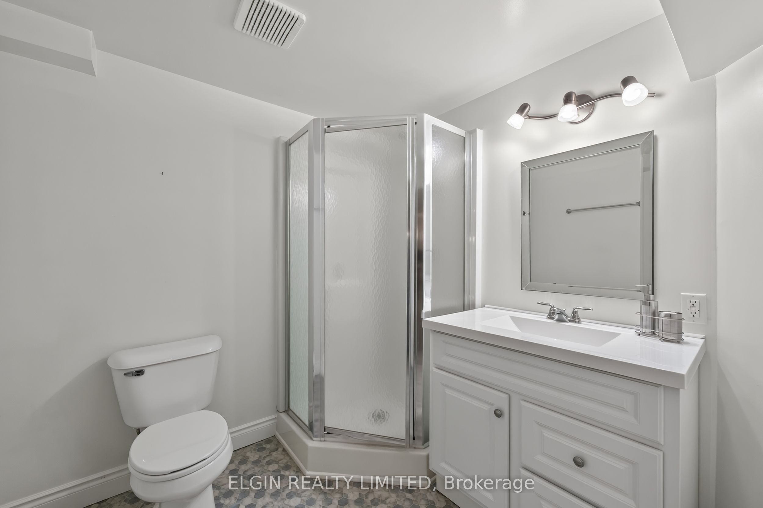 108 Manor Road Property Photo 27