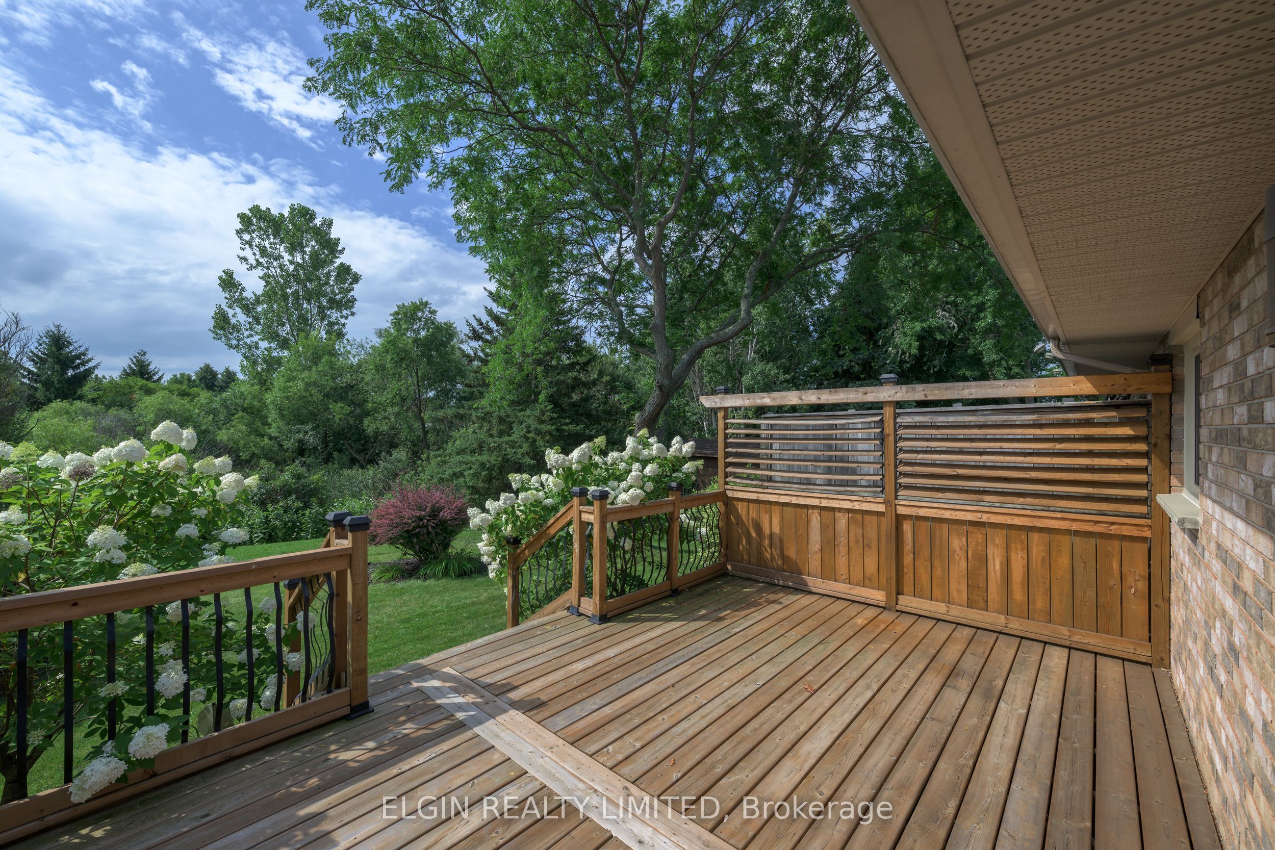 108 Manor Road Property Photo 35