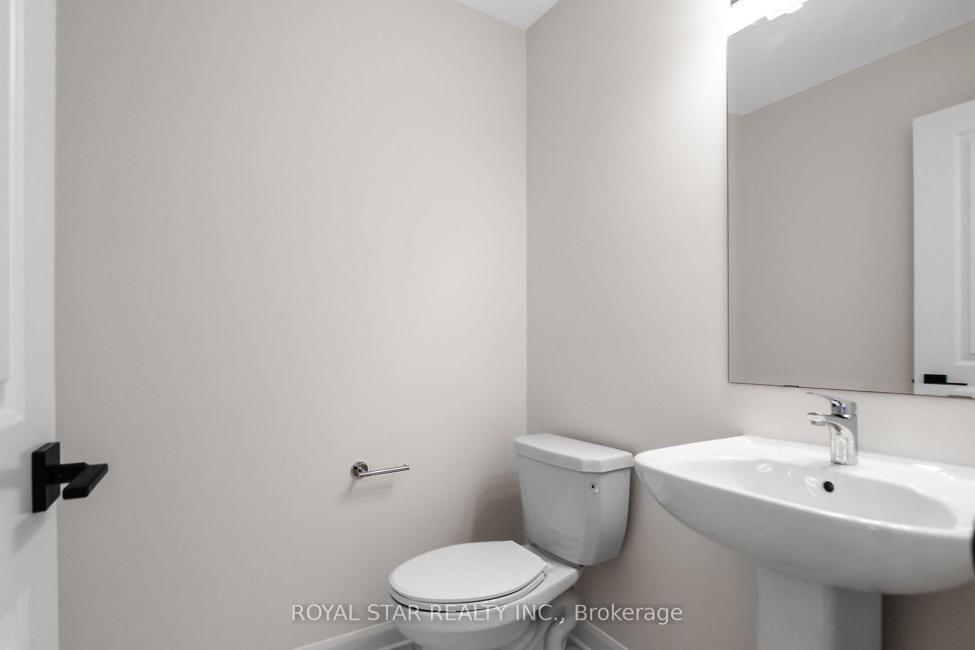 228 Elsie Macgill Walk Property Photo 6