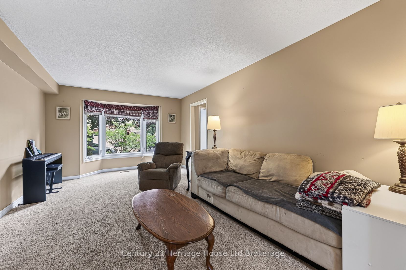 27 Sioux Crescent Property Photo 12