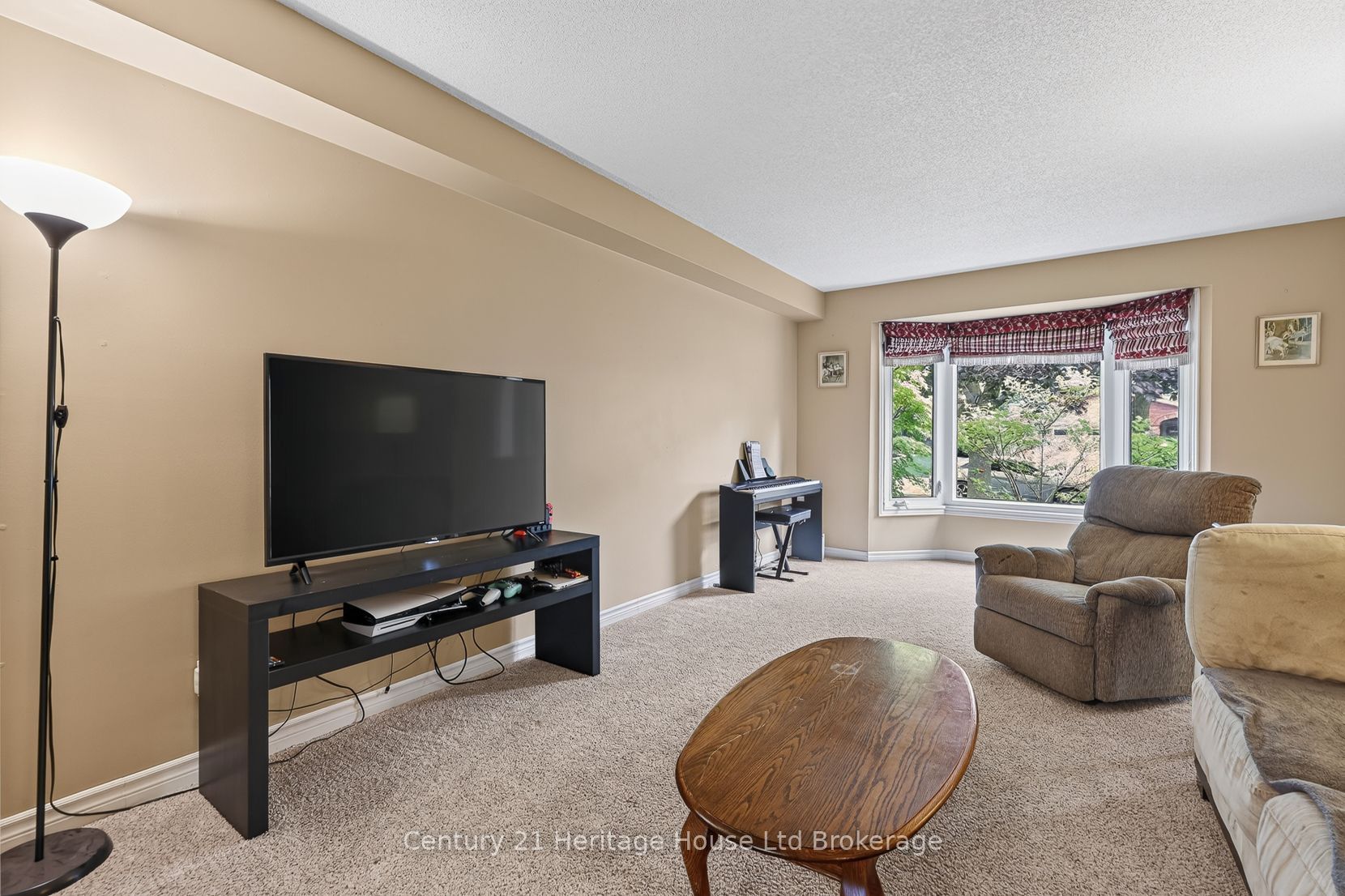 27 Sioux Crescent Property Photo 13