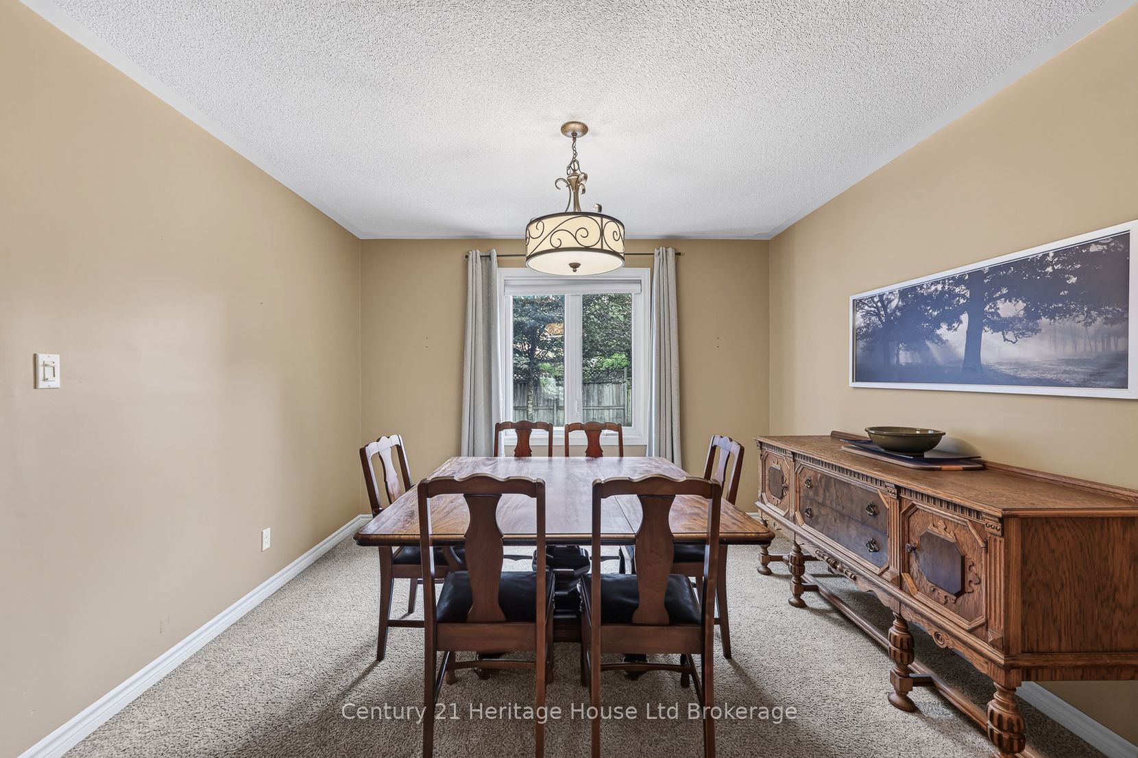 27 Sioux Crescent Property Photo 16