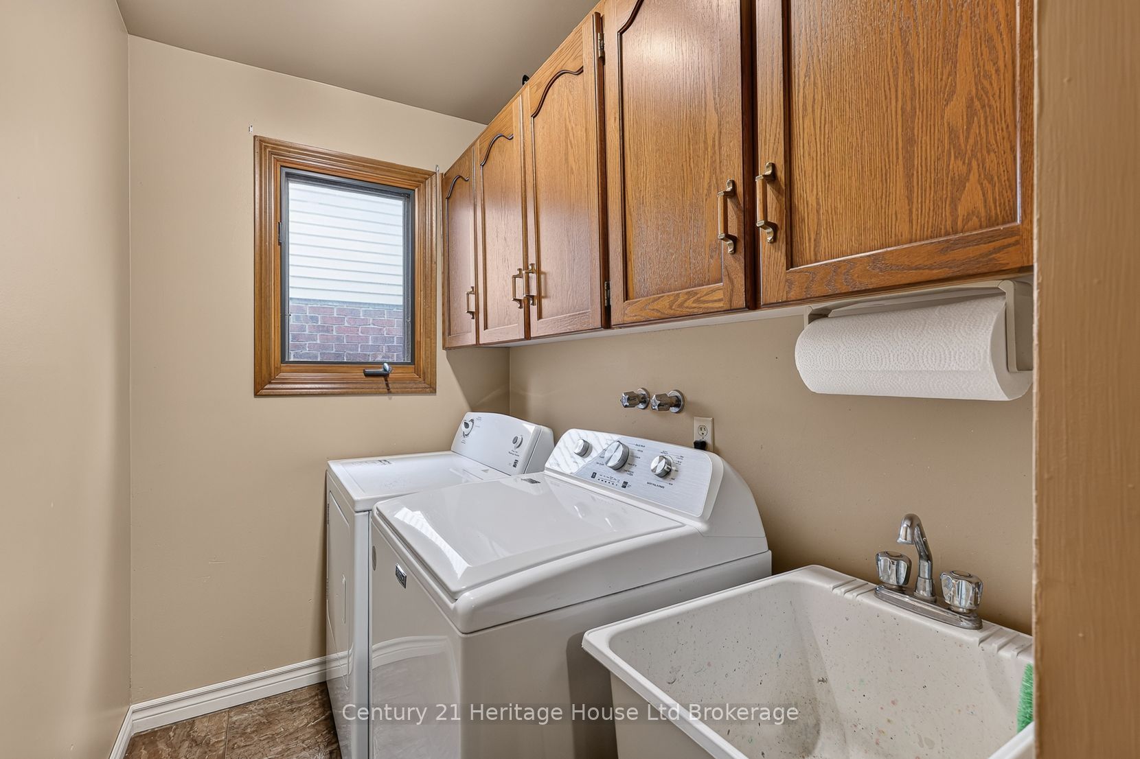 27 Sioux Crescent Property Photo 24