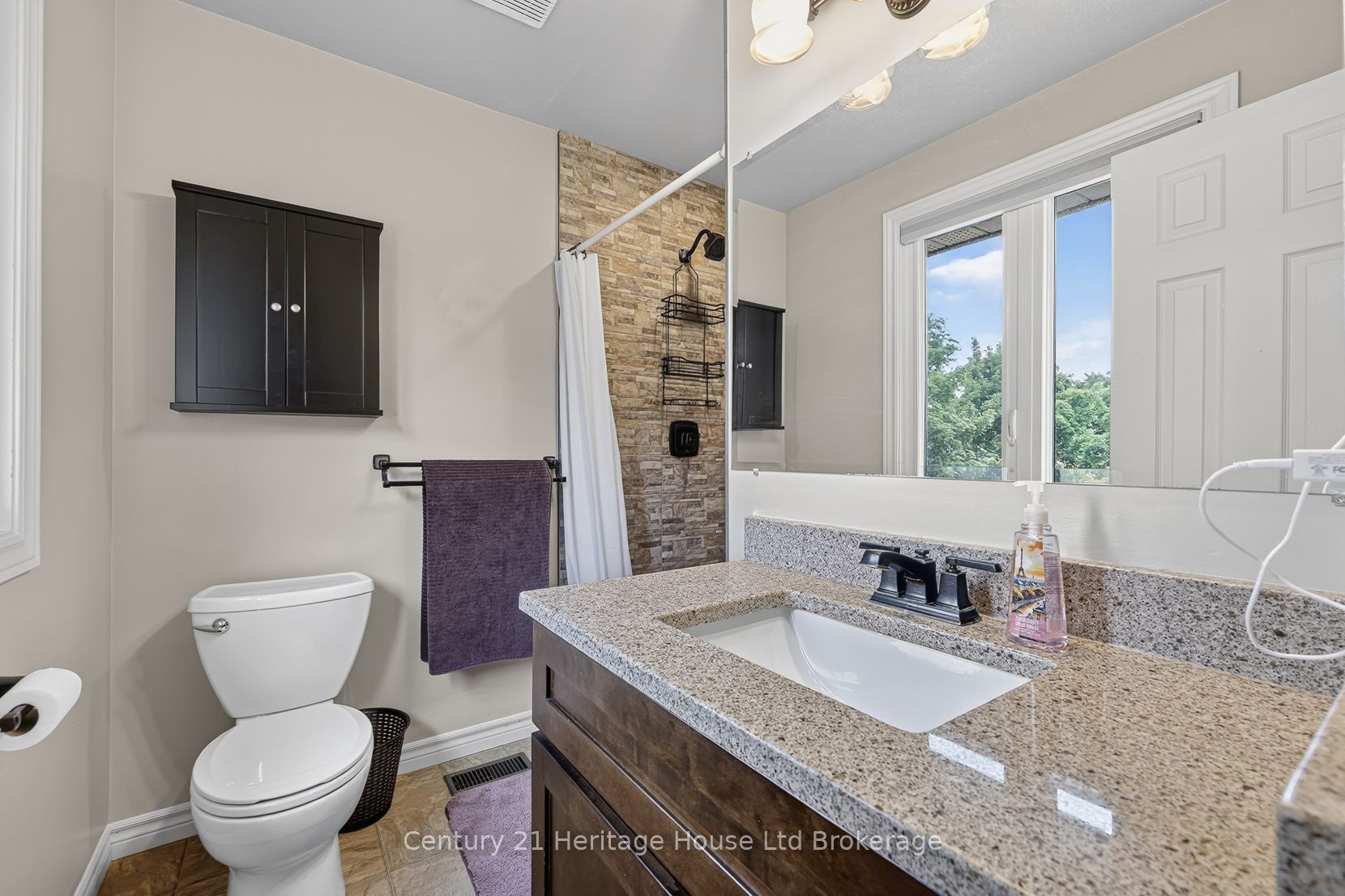 27 Sioux Crescent Property Photo 26