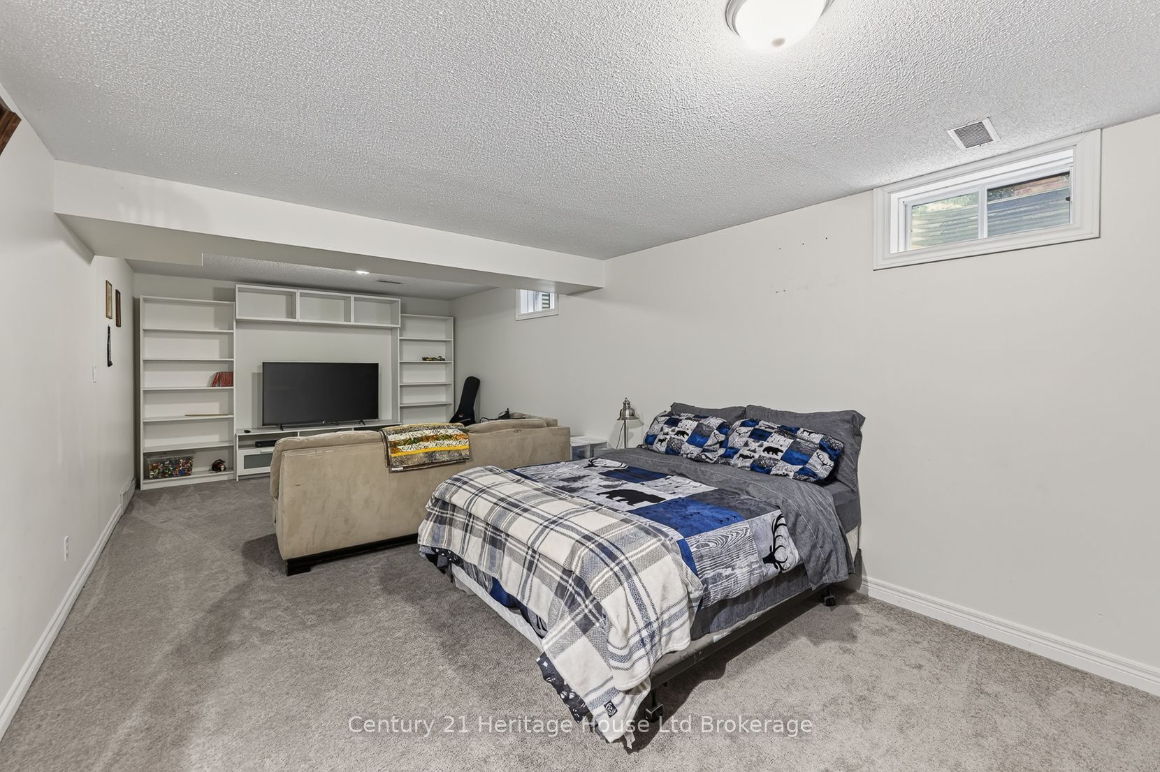 27 Sioux Crescent Property Photo 34