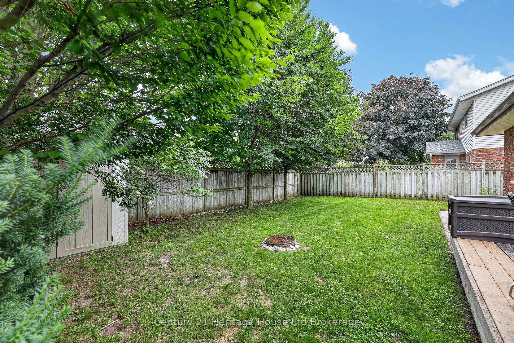 27 Sioux Crescent Property Photo 37