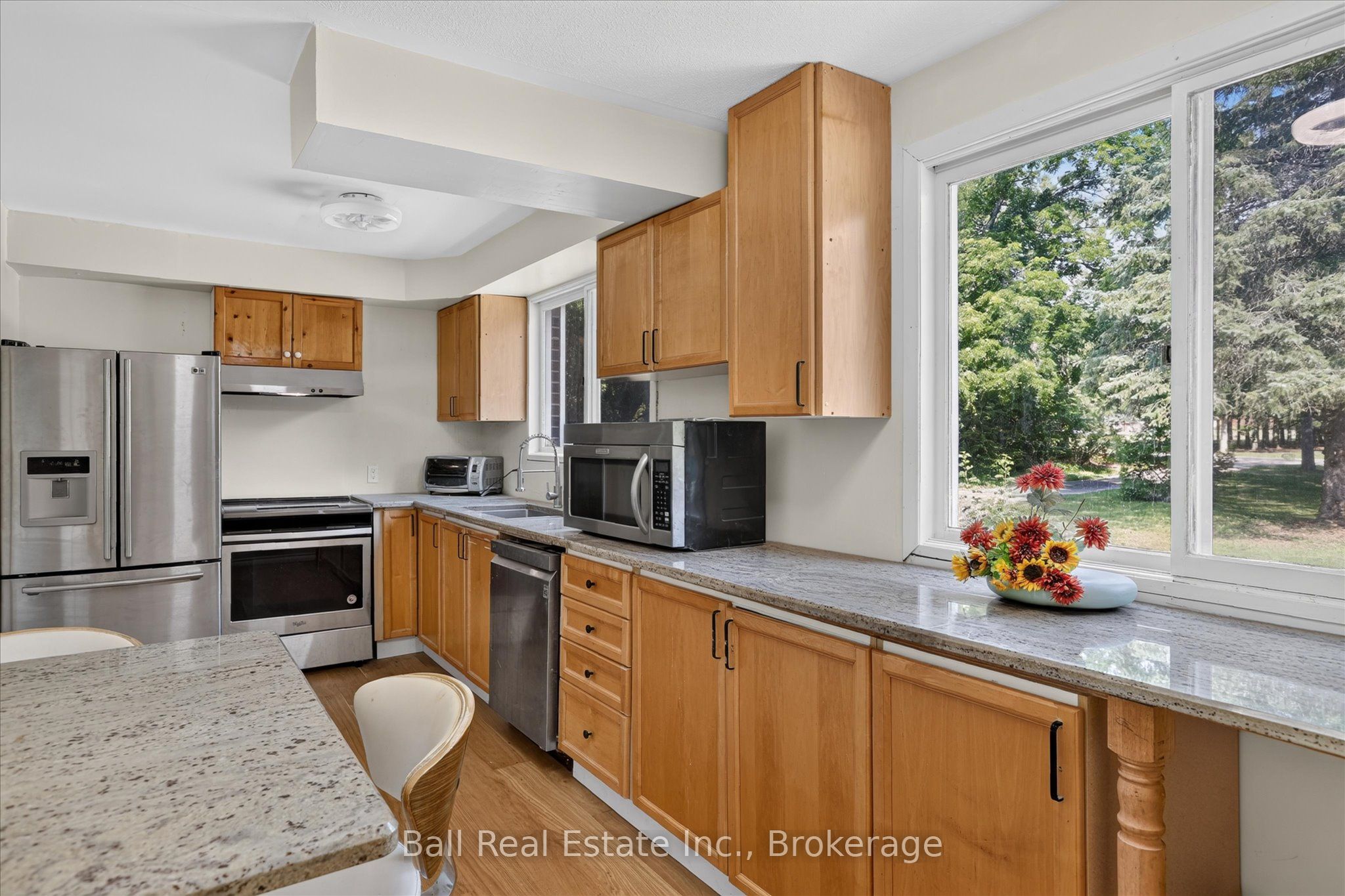 751 Ford Crescent Property Photo 14