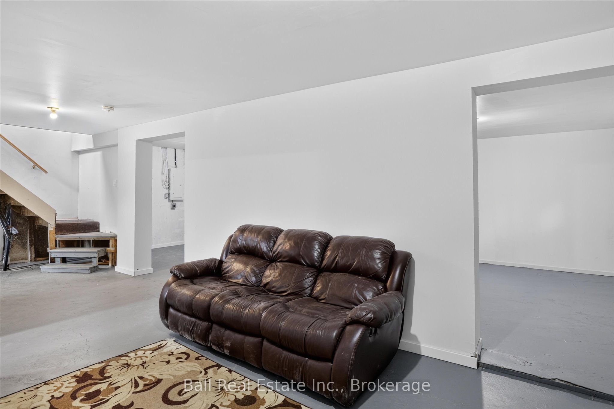 751 Ford Crescent Property Photo 32