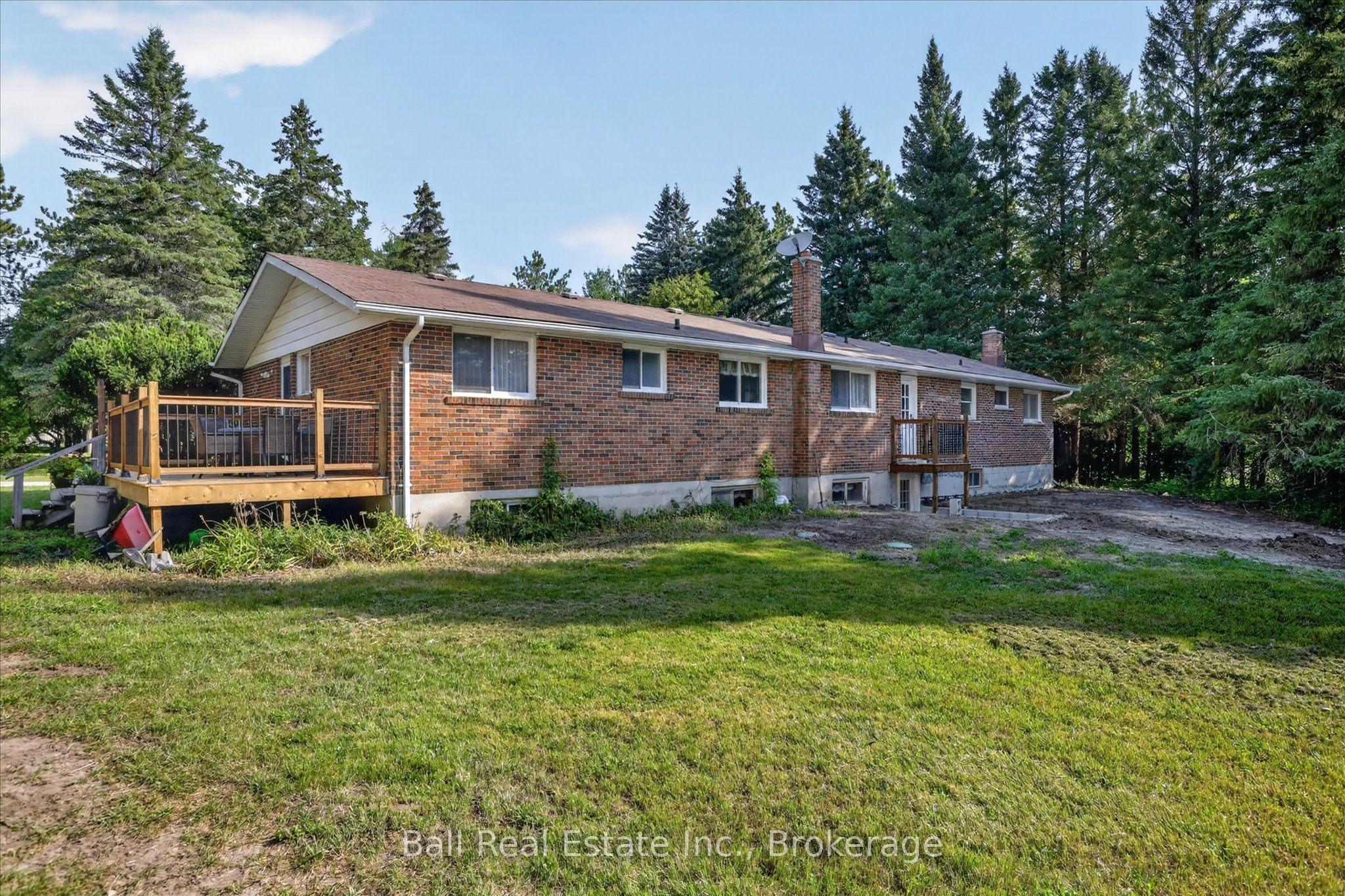 751 Ford Crescent Property Photo 39