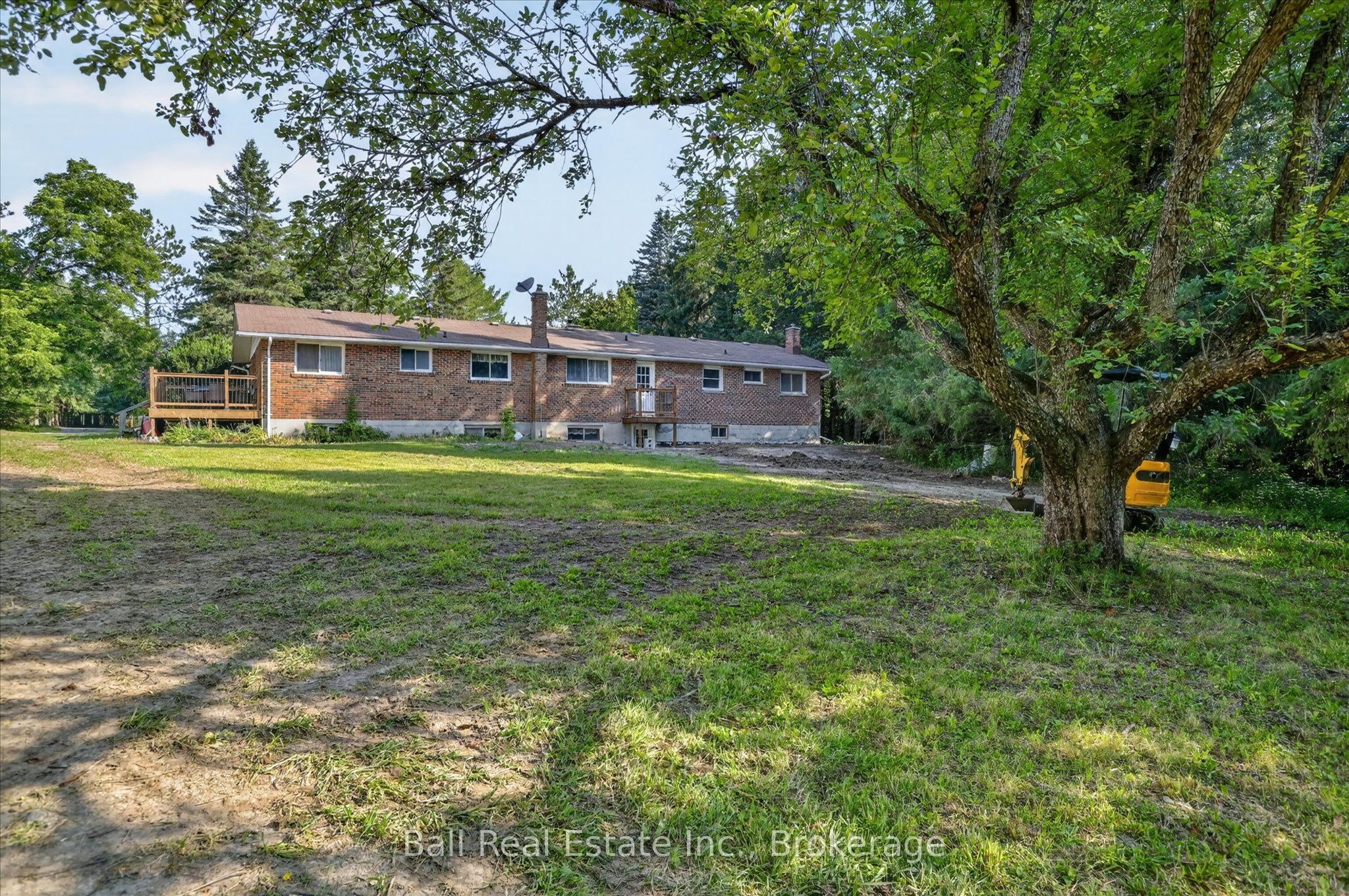 751 Ford Crescent Property Photo 42