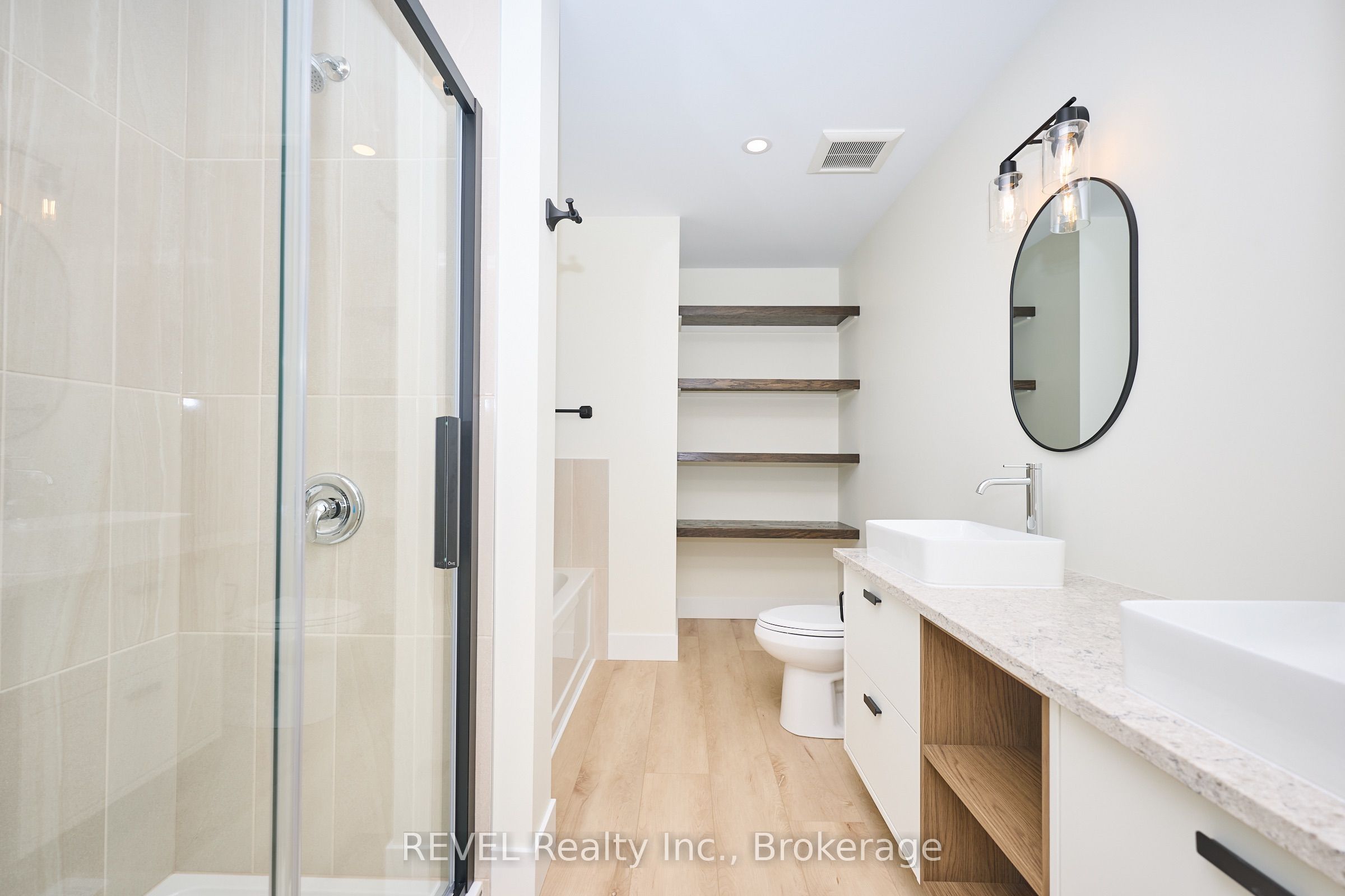 4650 Belfast Avenue Upper Unit Property Photo 13