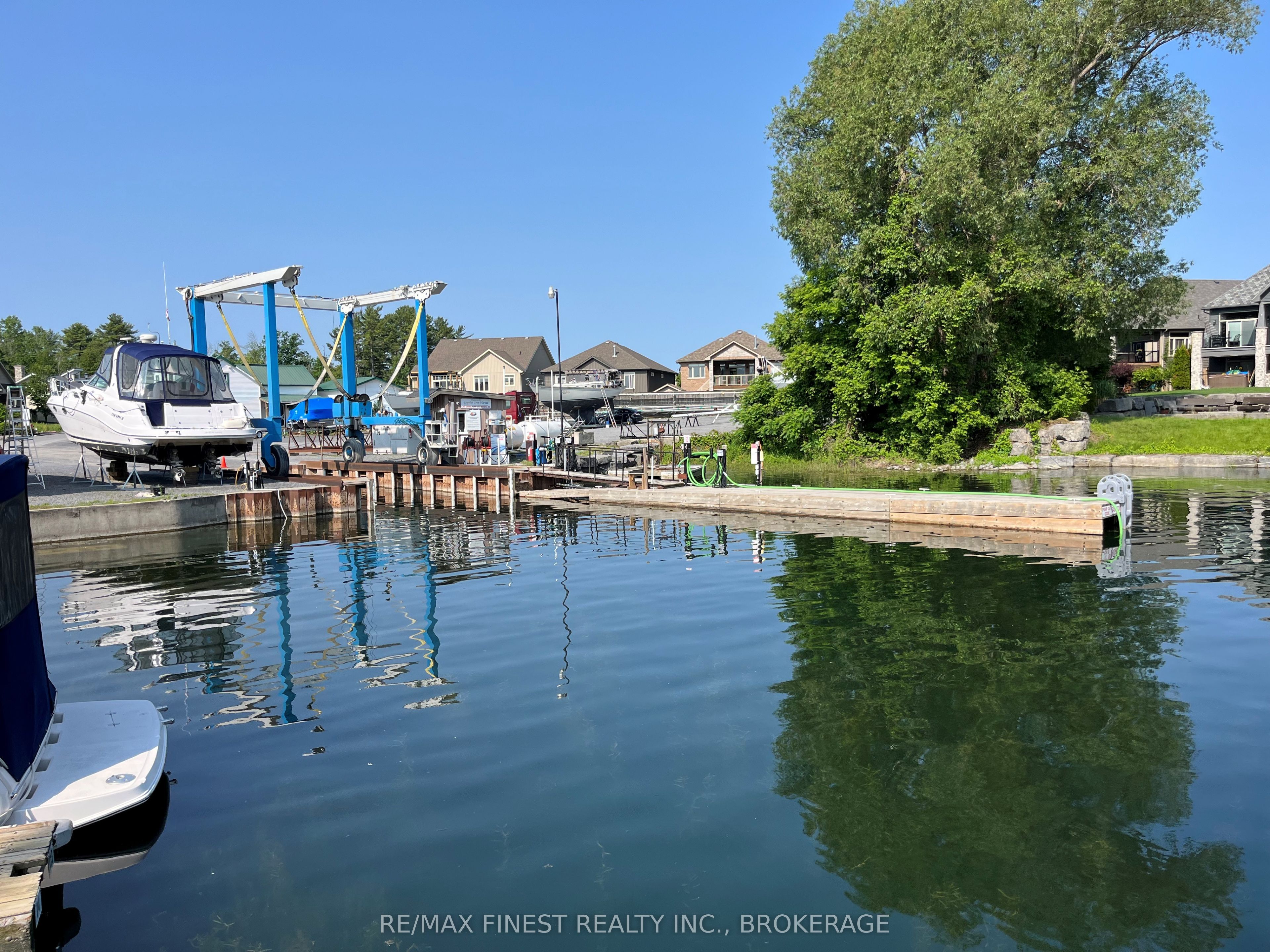 100 Bayshore Drive Property Photo 26