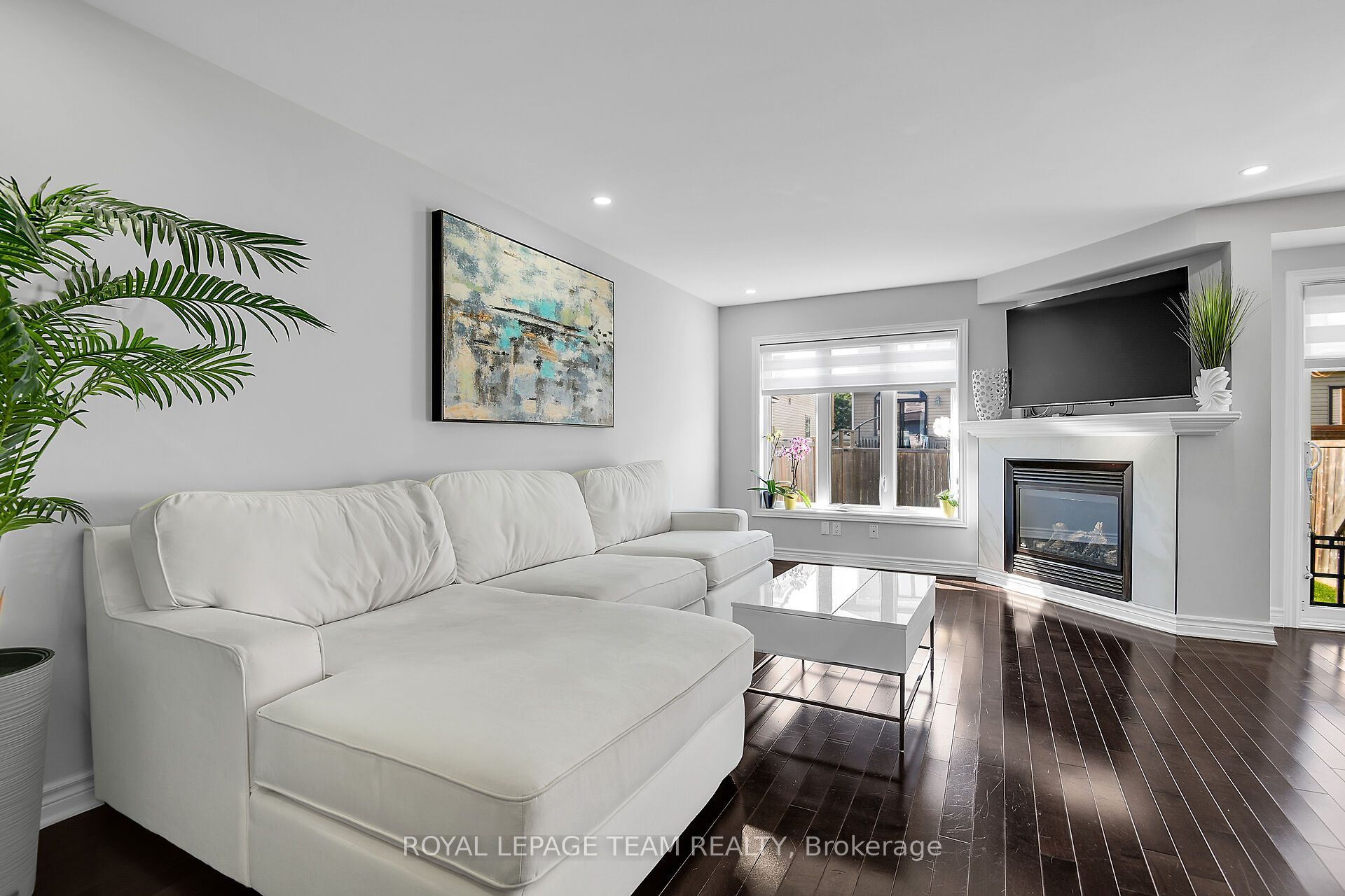 107 Garrity Crescent Property Photo 8